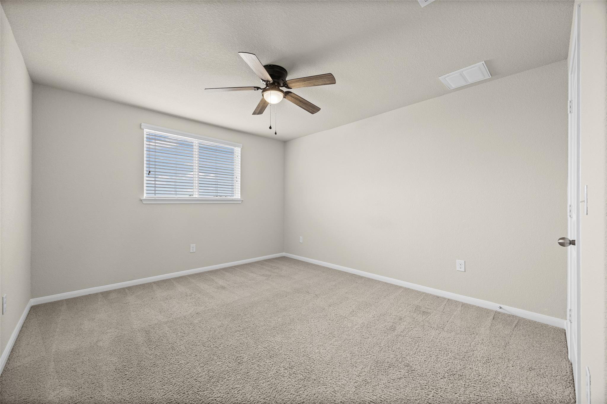 1121 La Conterra BLVD