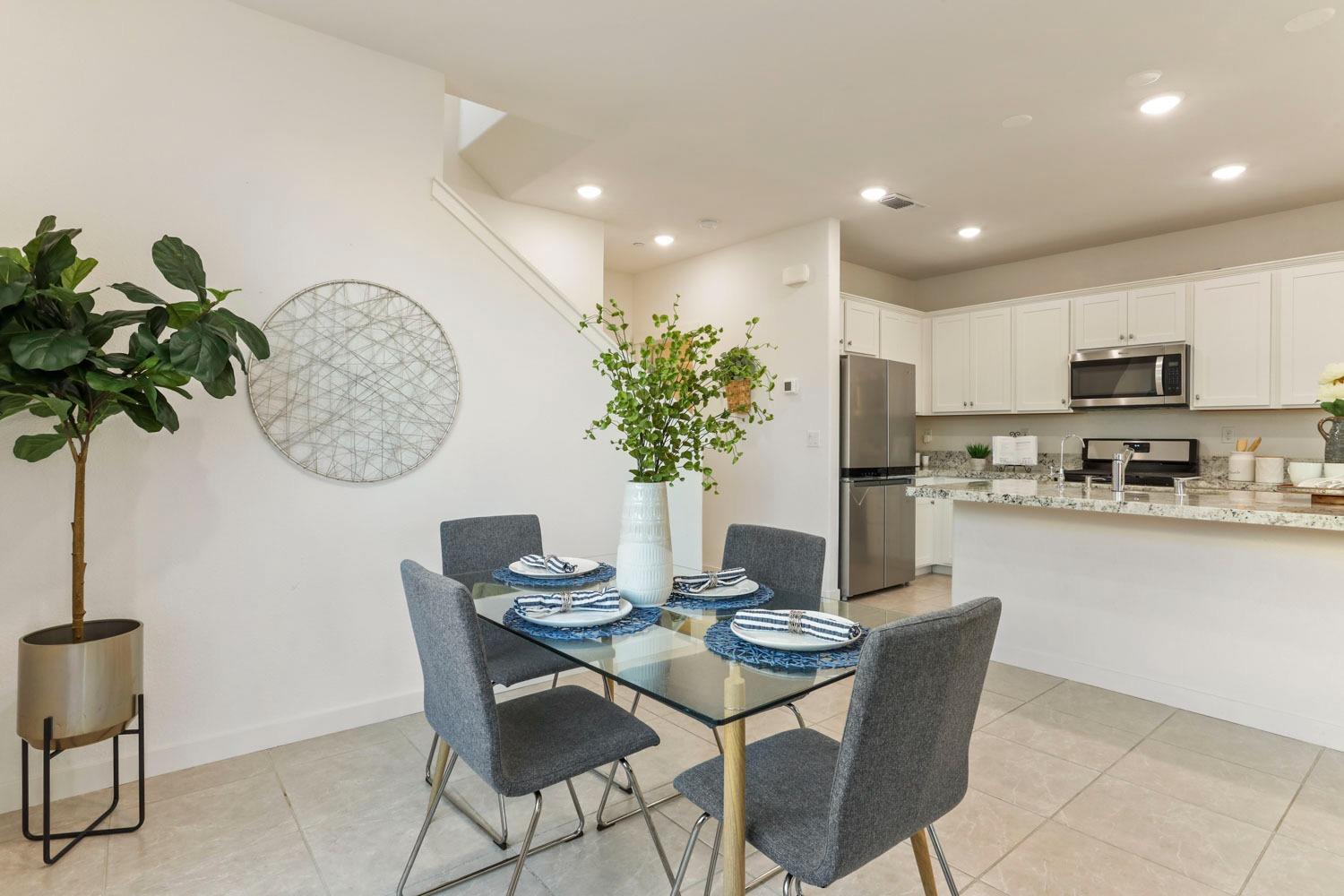 2331 S Sordello Avenue