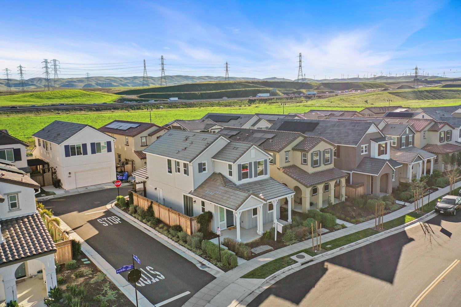 2331 S Sordello Avenue