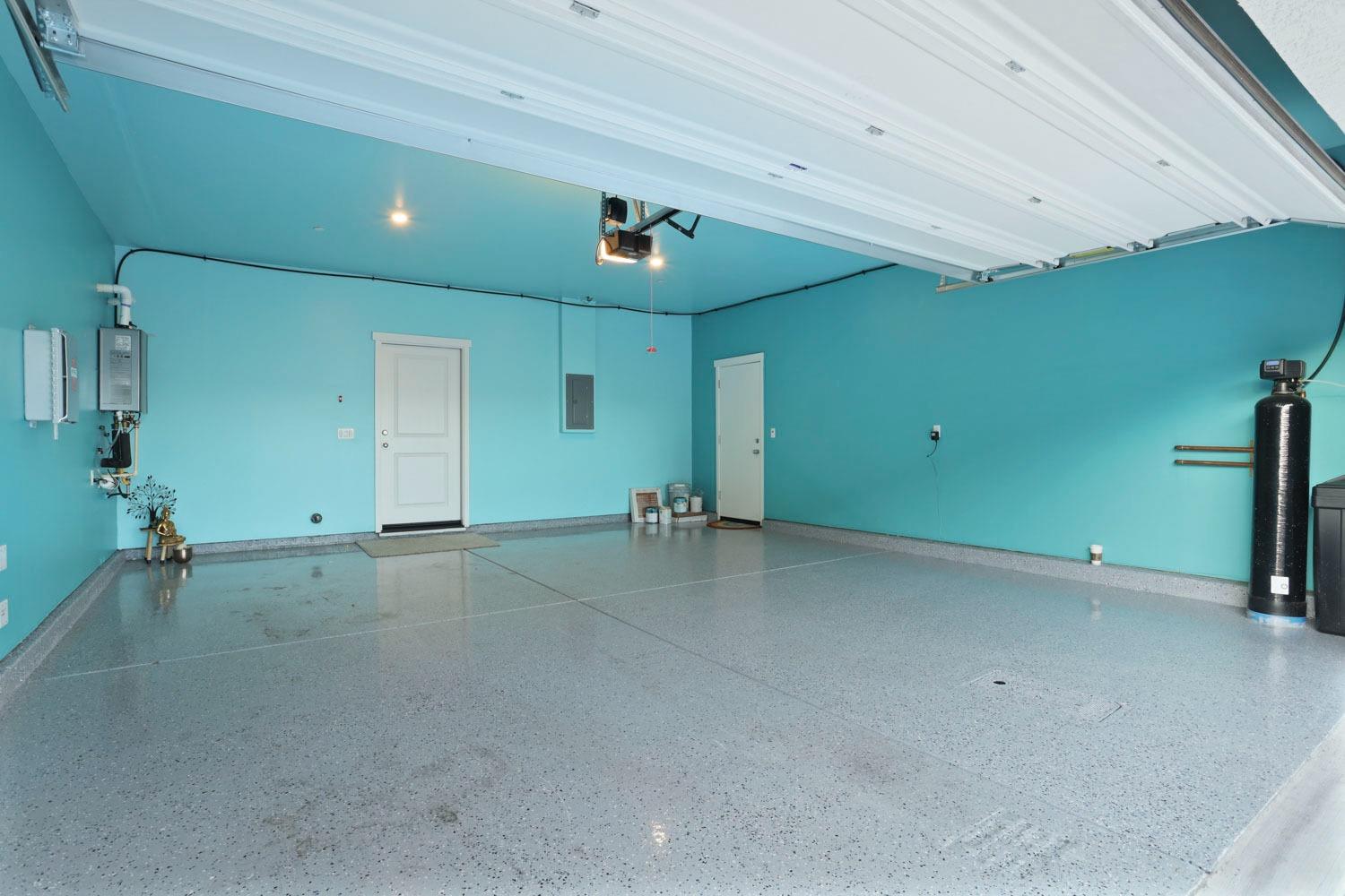 2331 S Sordello Avenue