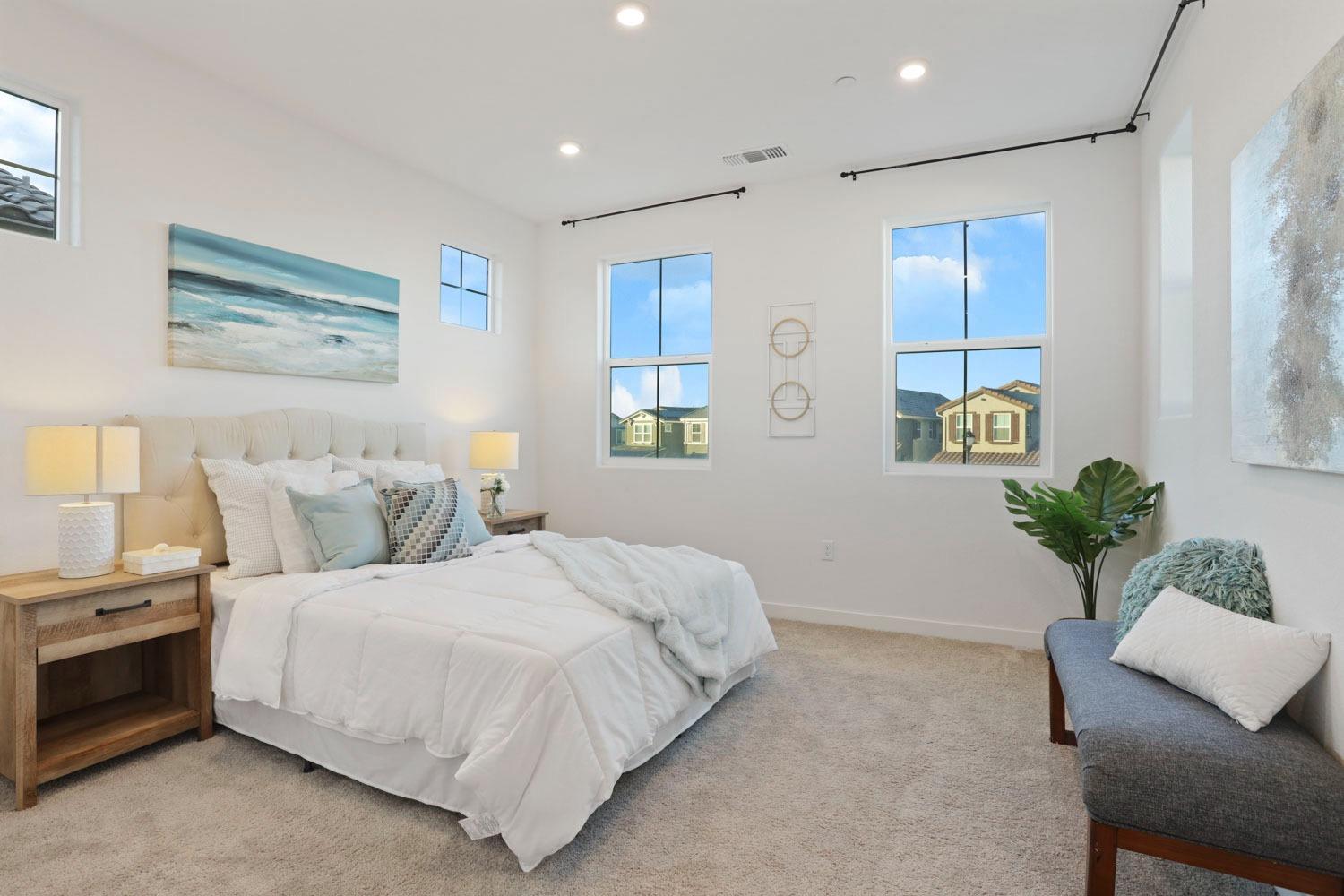 2331 S Sordello Avenue