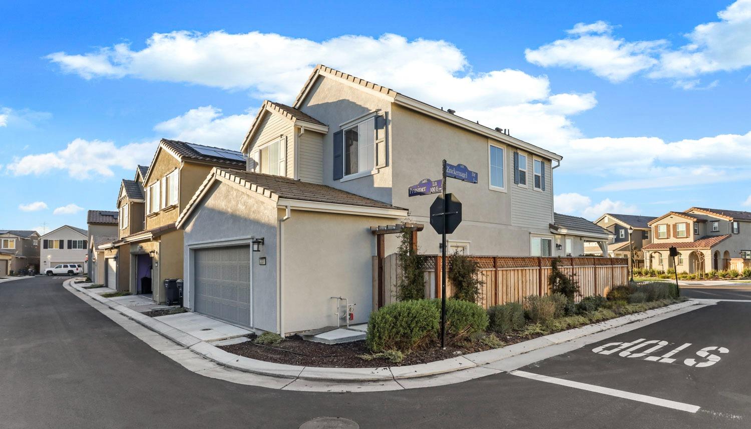 2331 S Sordello Avenue