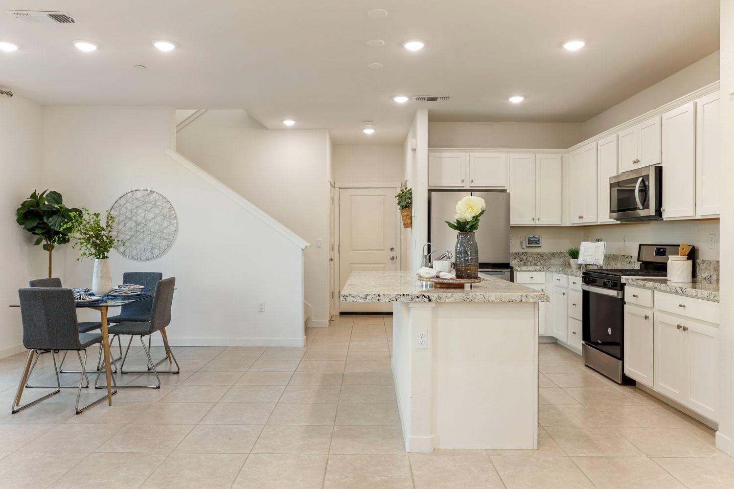 2331 S Sordello Avenue