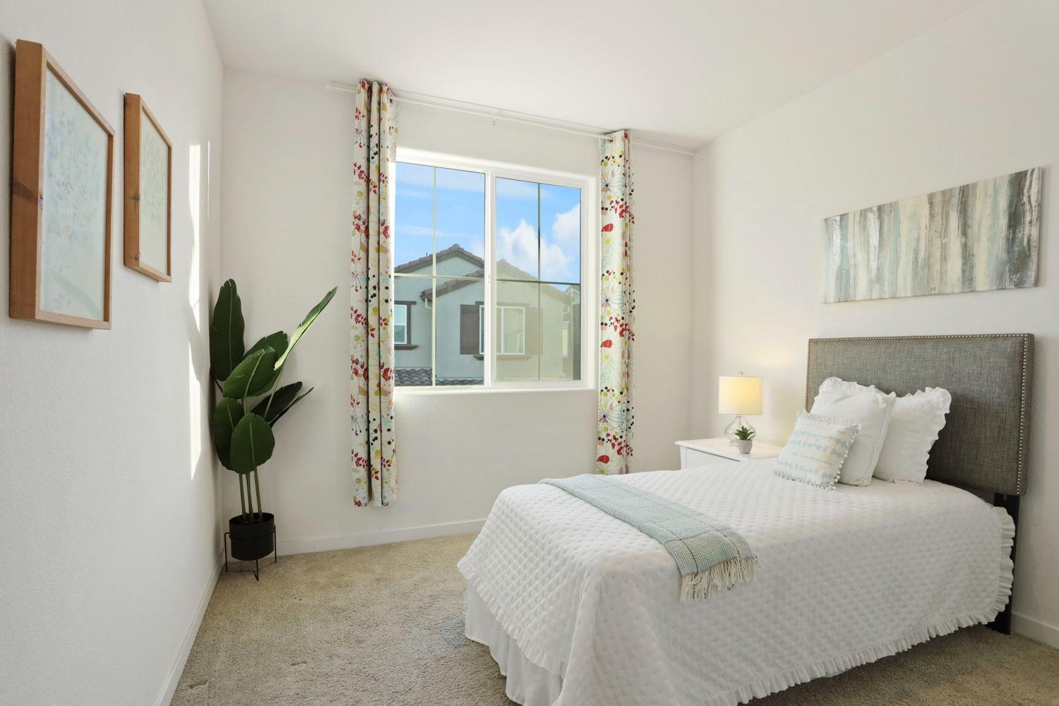 2331 S Sordello Avenue