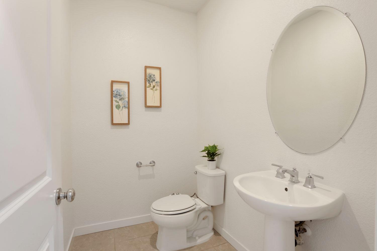 2331 S Sordello Avenue