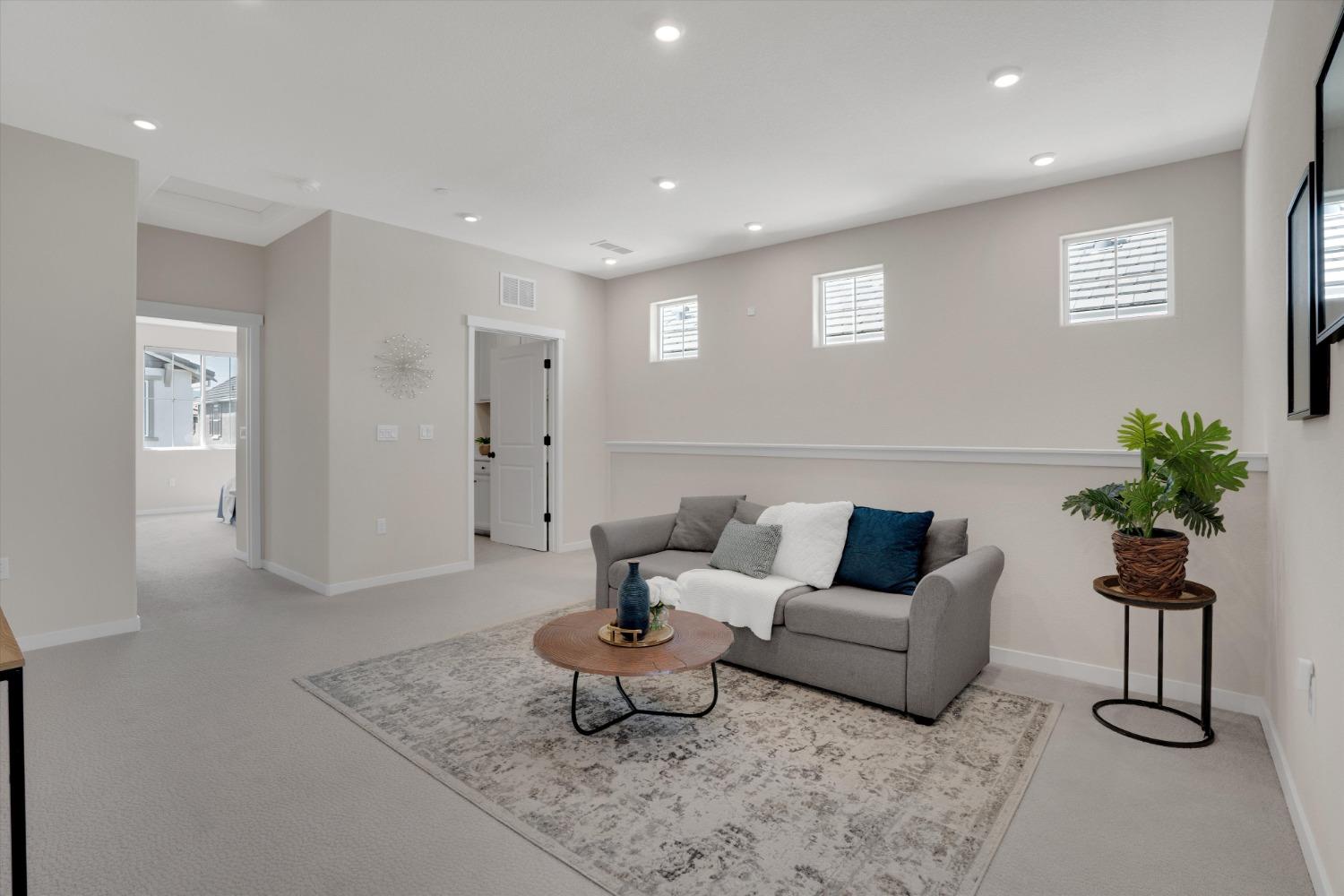 136 E Tuso Ranch Road