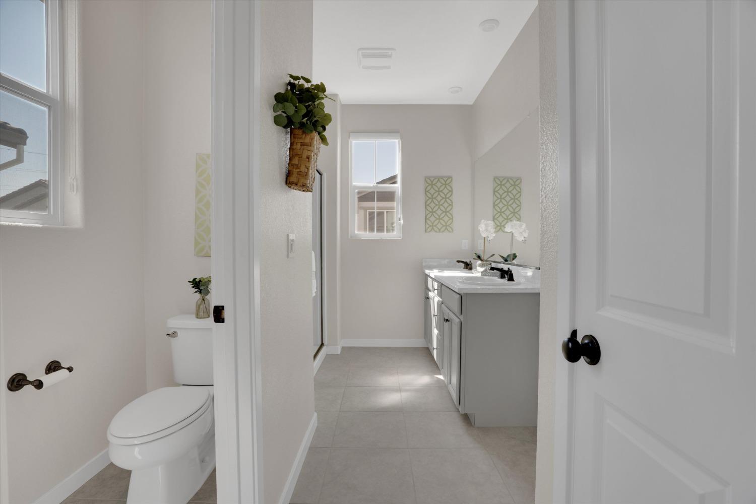 136 E Tuso Ranch Road