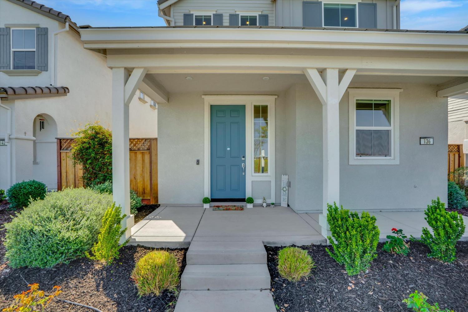 136 E Tuso Ranch Road