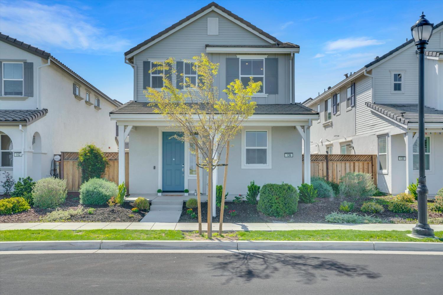 136 E Tuso Ranch Road