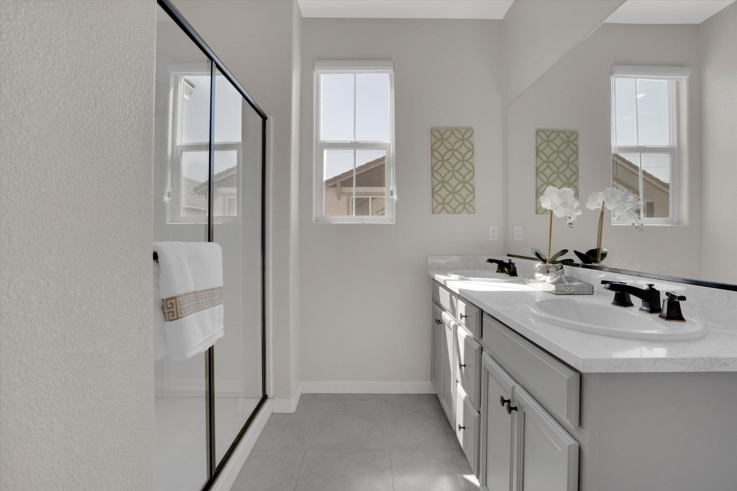 136 E Tuso Ranch Road