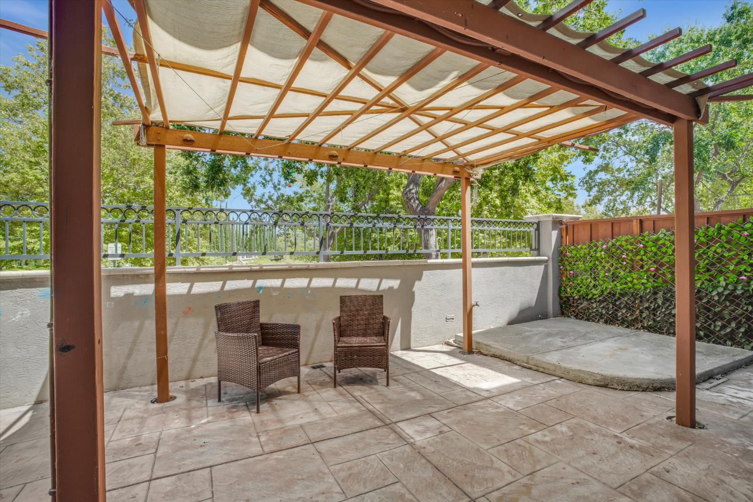 18 S Rio Rapido Drive