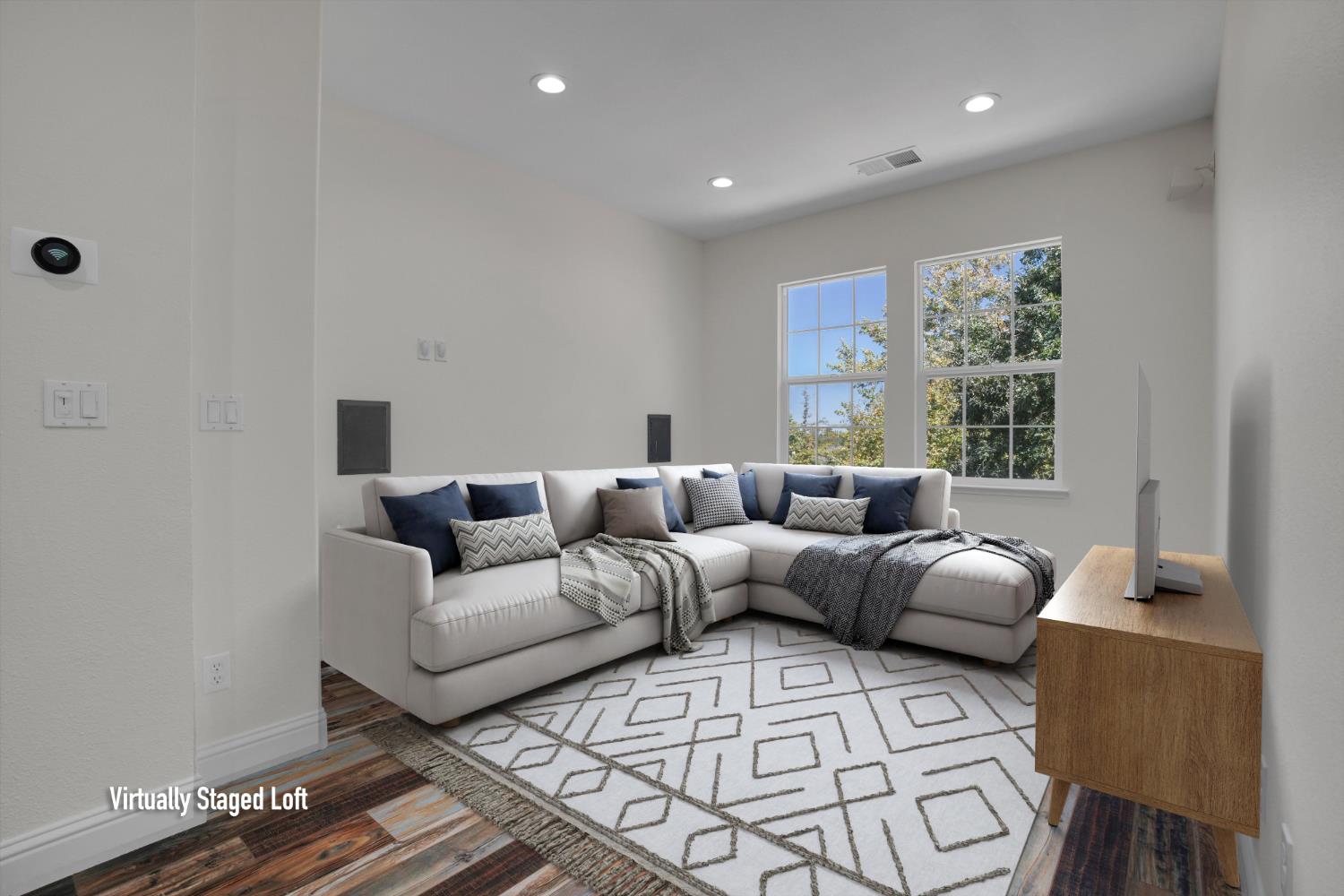 18 S Rio Rapido Drive