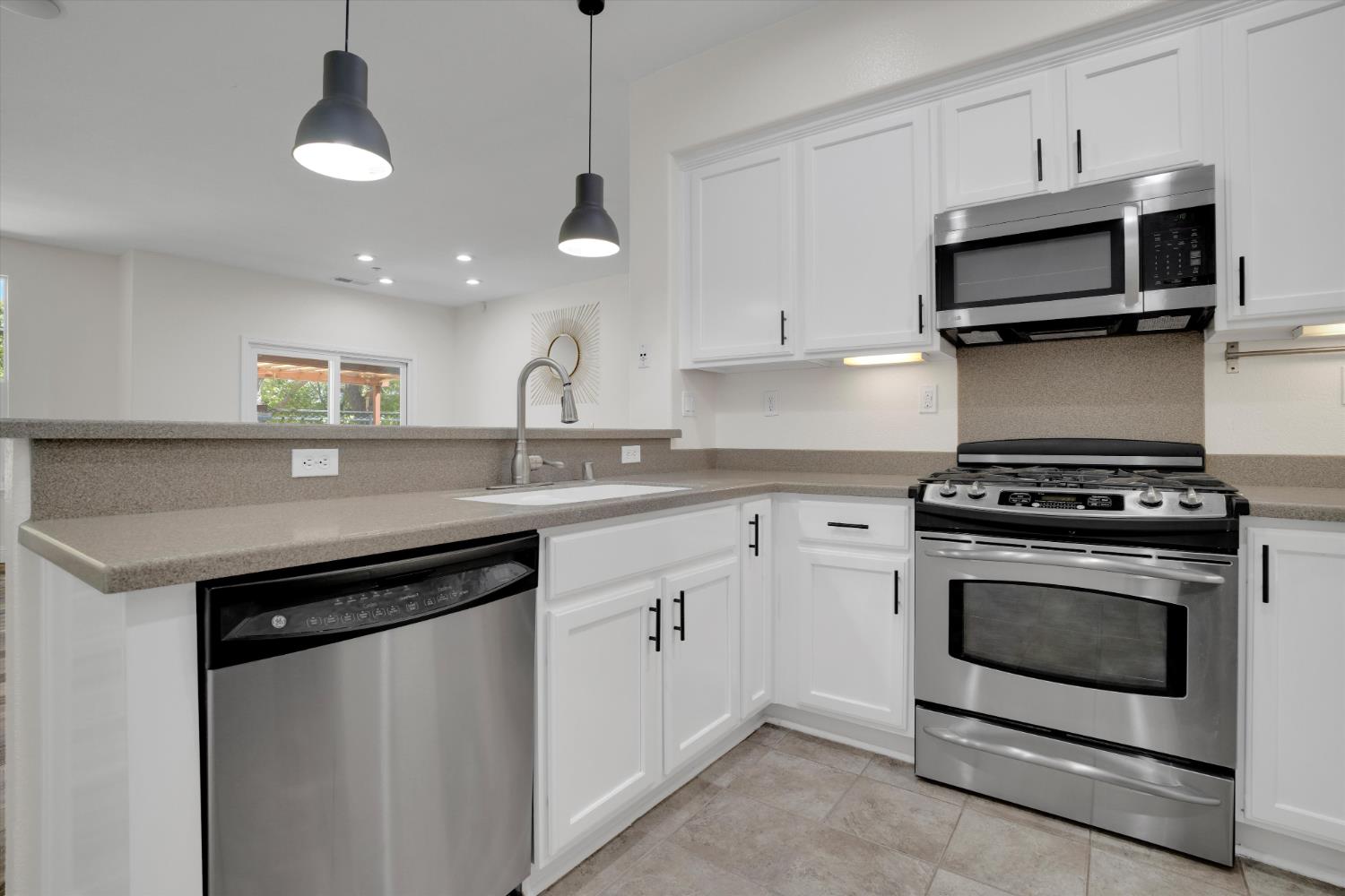 18 S Rio Rapido Drive