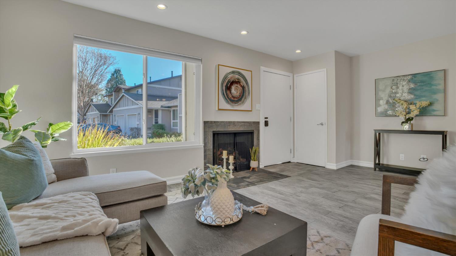 4451 Fairlands Drive