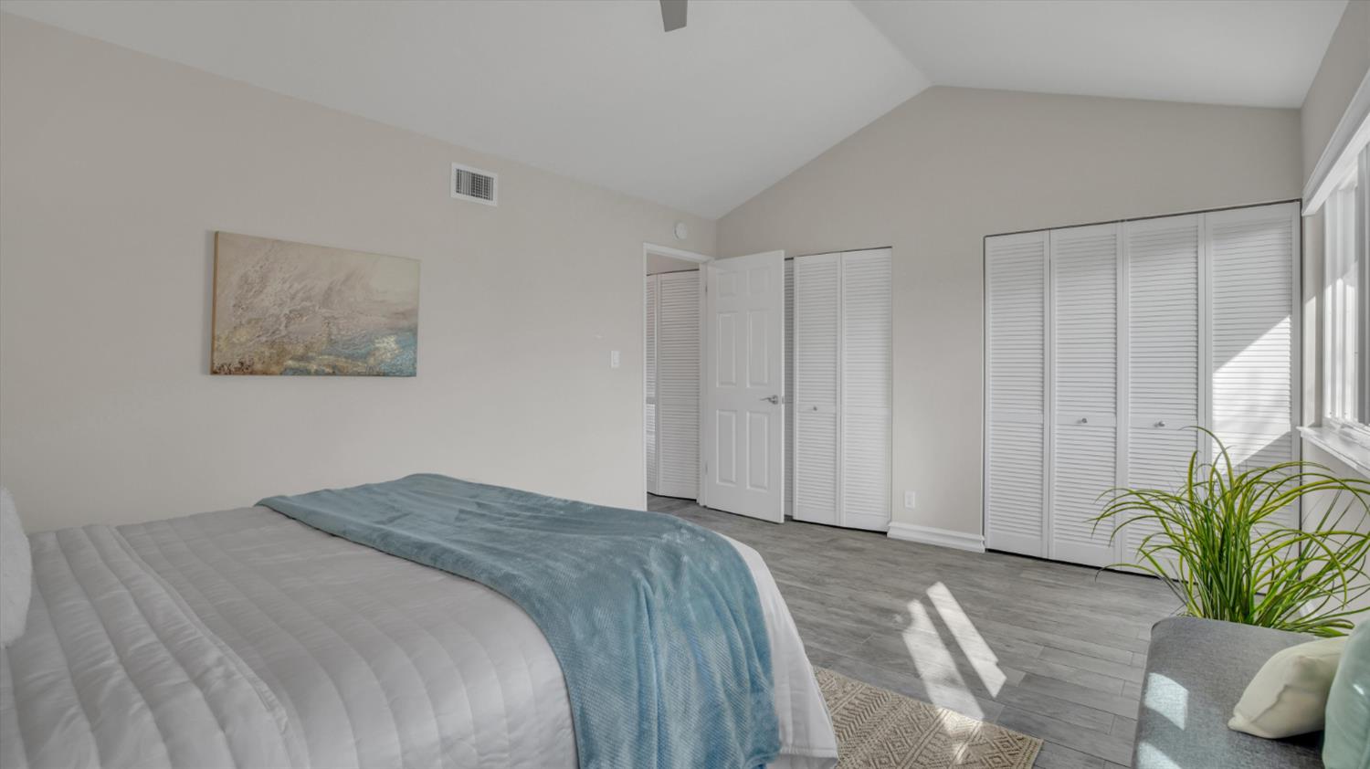 4451 Fairlands Drive