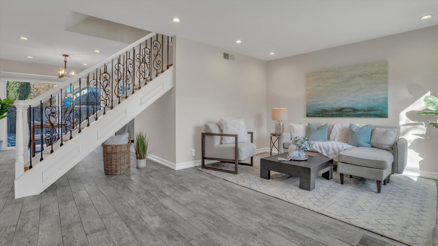 4451 Fairlands Drive