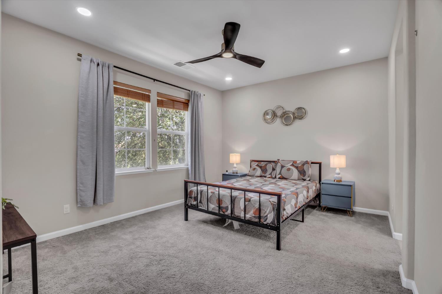 62 S Rio Rapido Drive