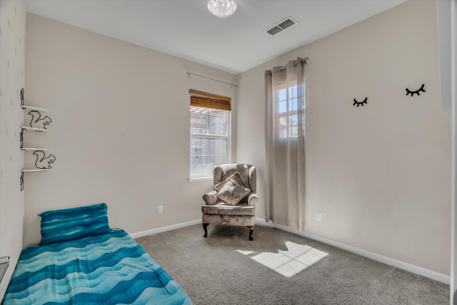 62 S Rio Rapido Drive