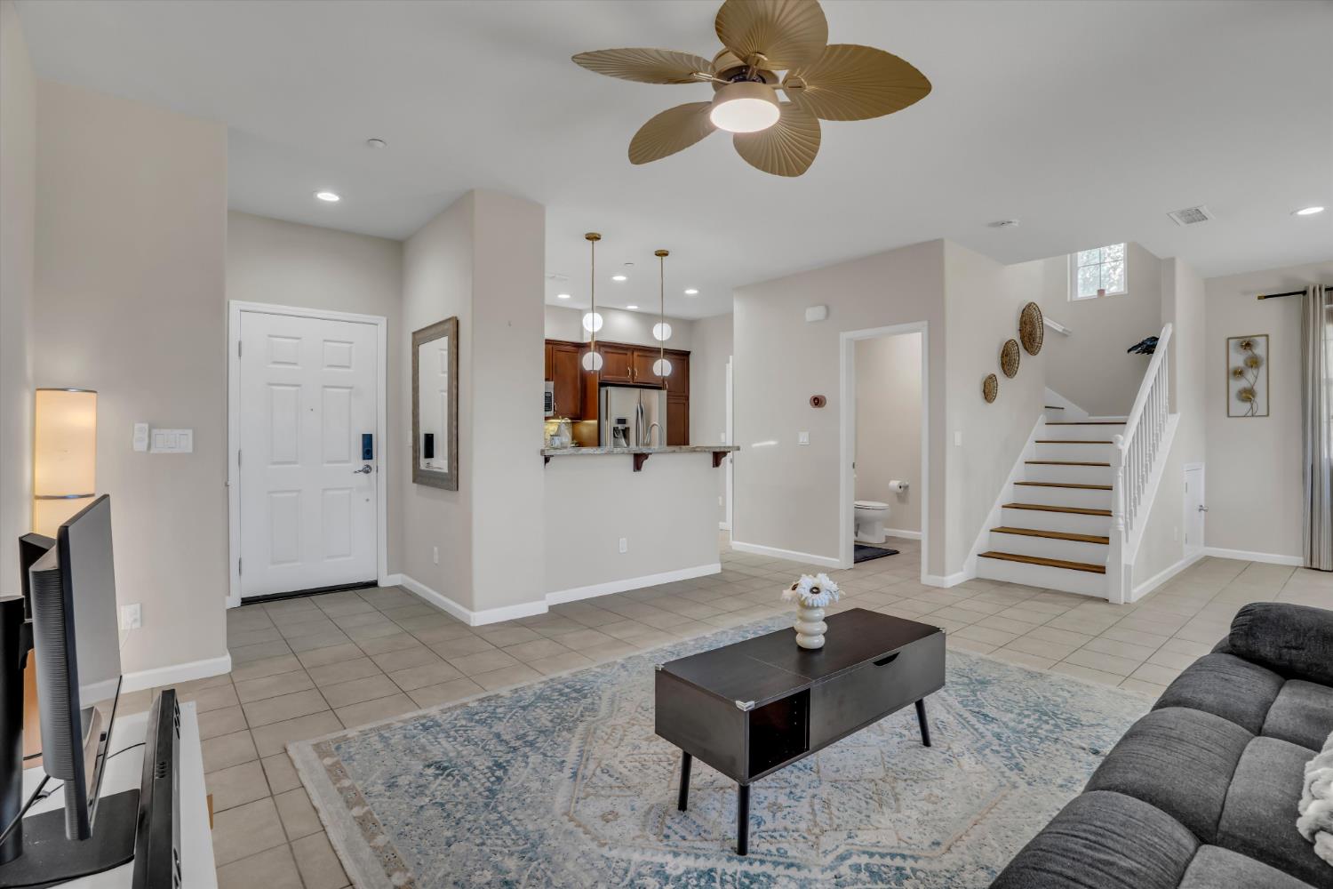 62 S Rio Rapido Drive