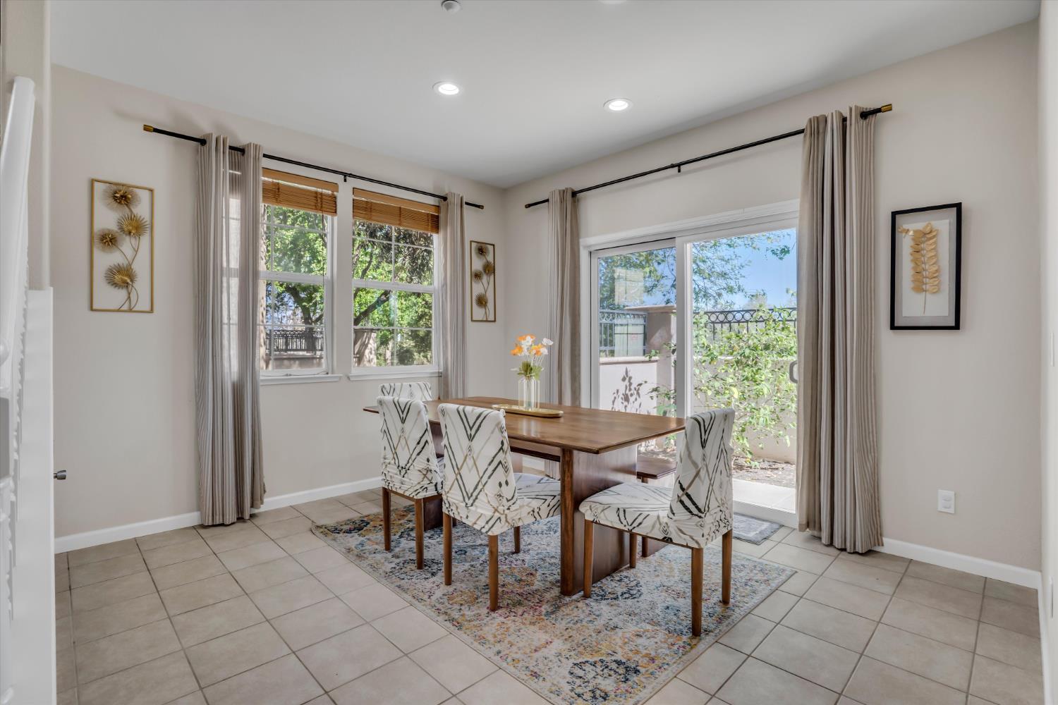 62 S Rio Rapido Drive