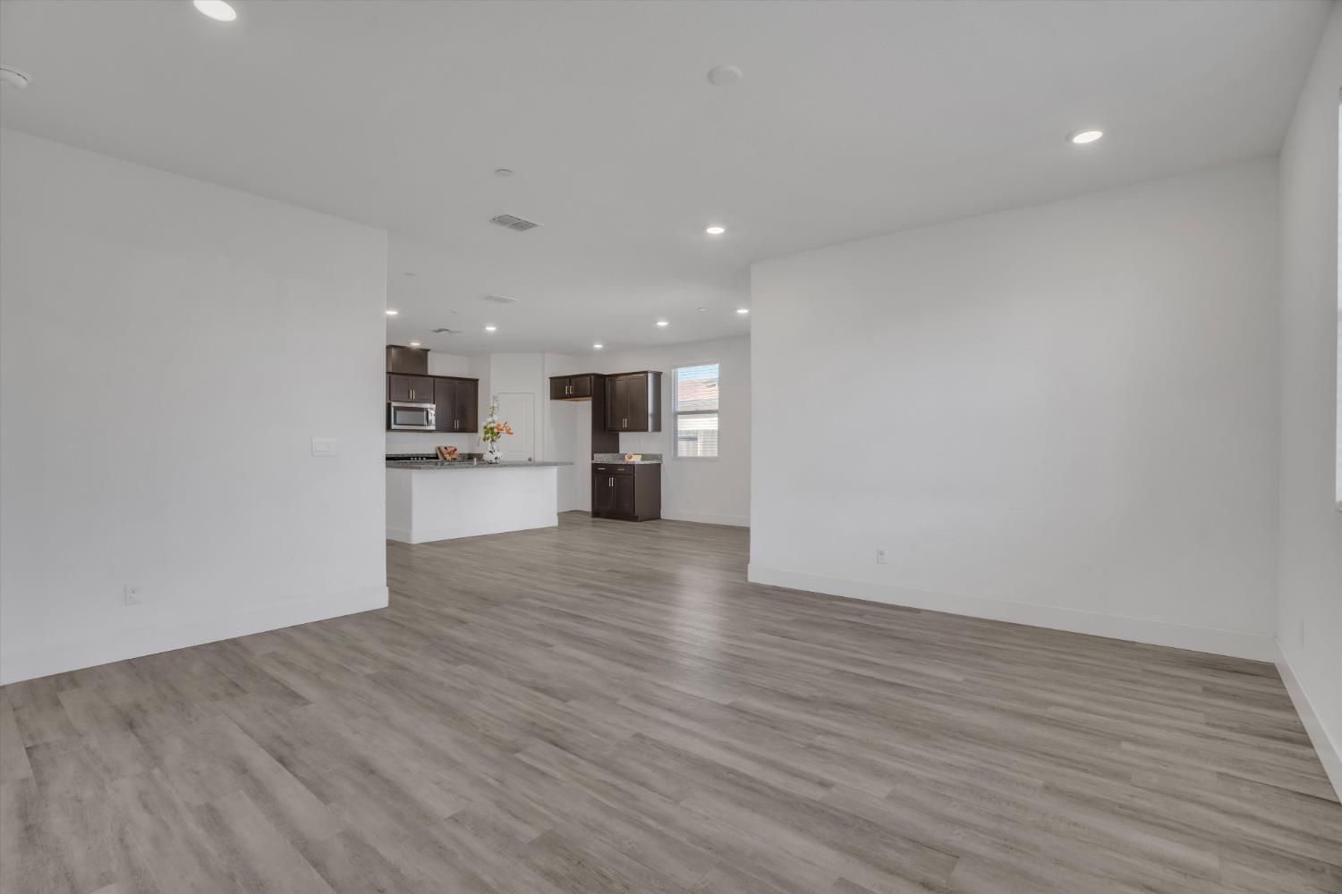 864 Loon Street