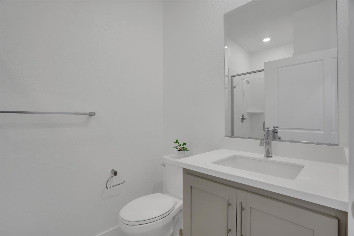 61 W San Diego Drive