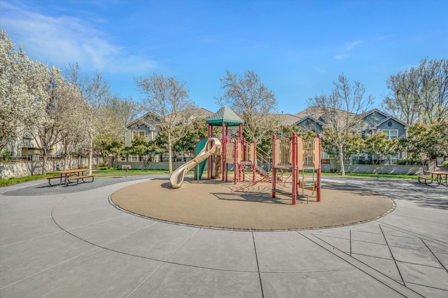 62 S Rio Rapido Drive