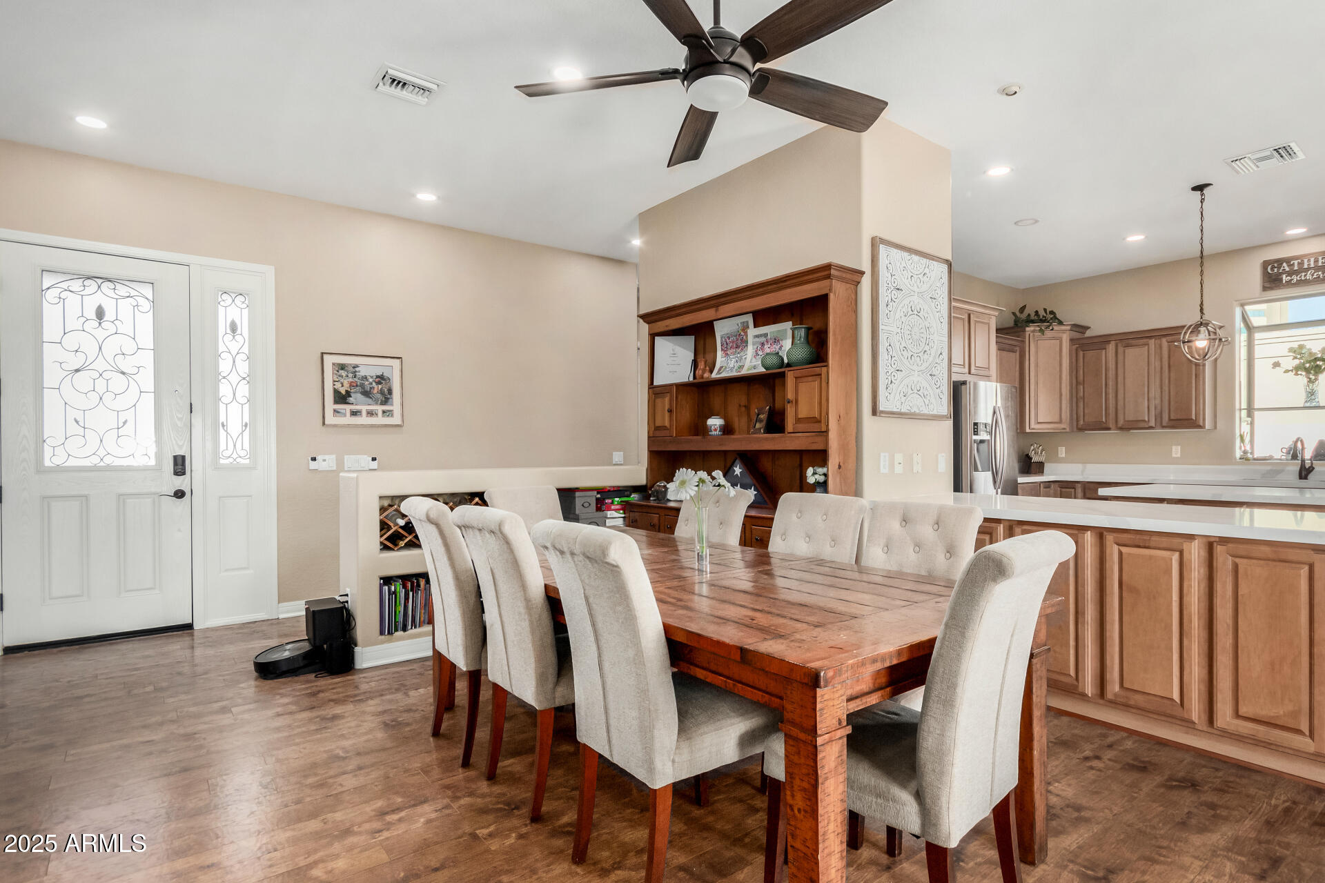 4217 E Edgemont Avenue