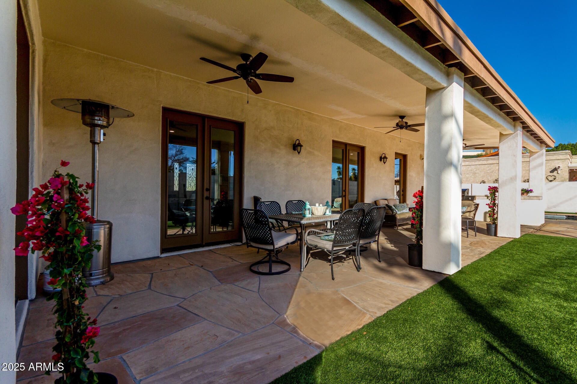 4217 E Edgemont Avenue