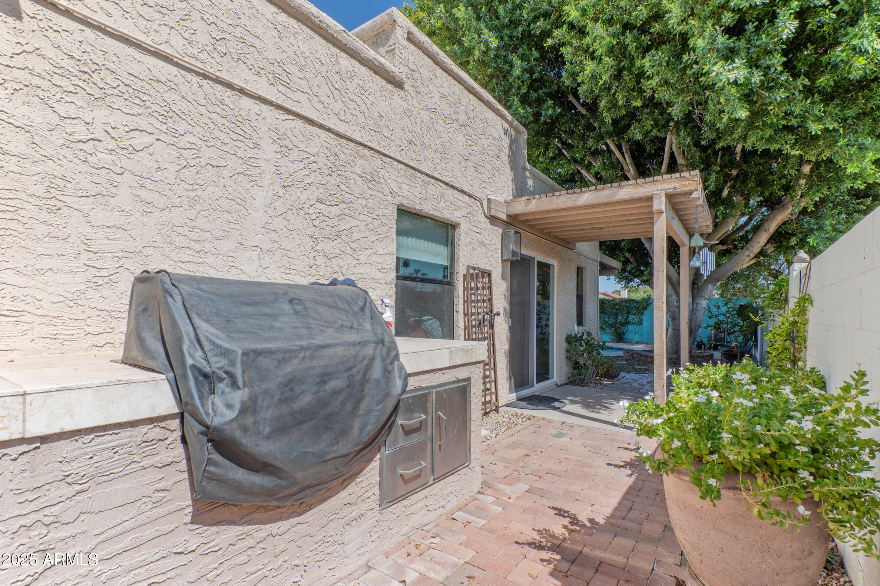 6155 N 73RD Way