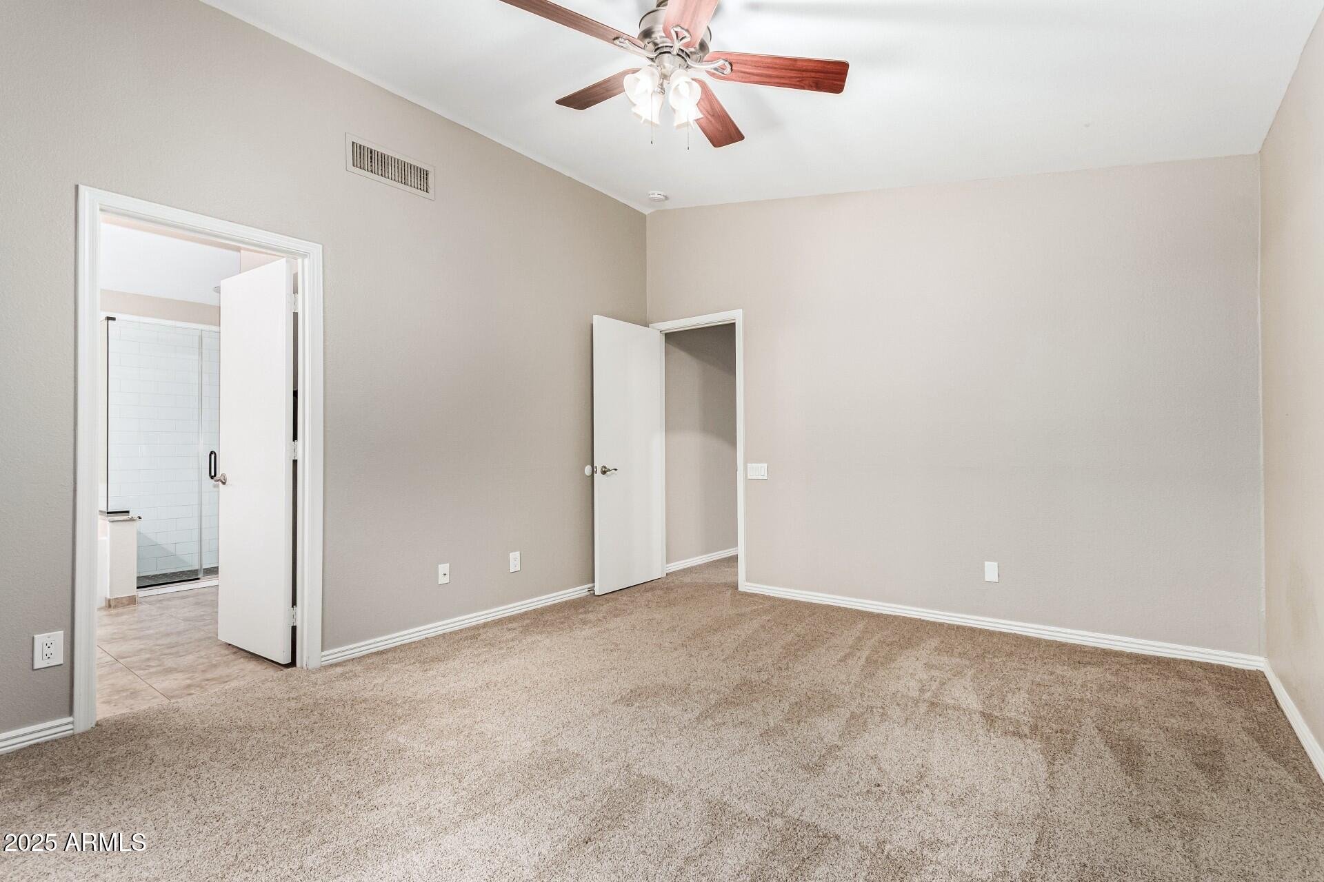 6241 W BLACKHAWK Drive