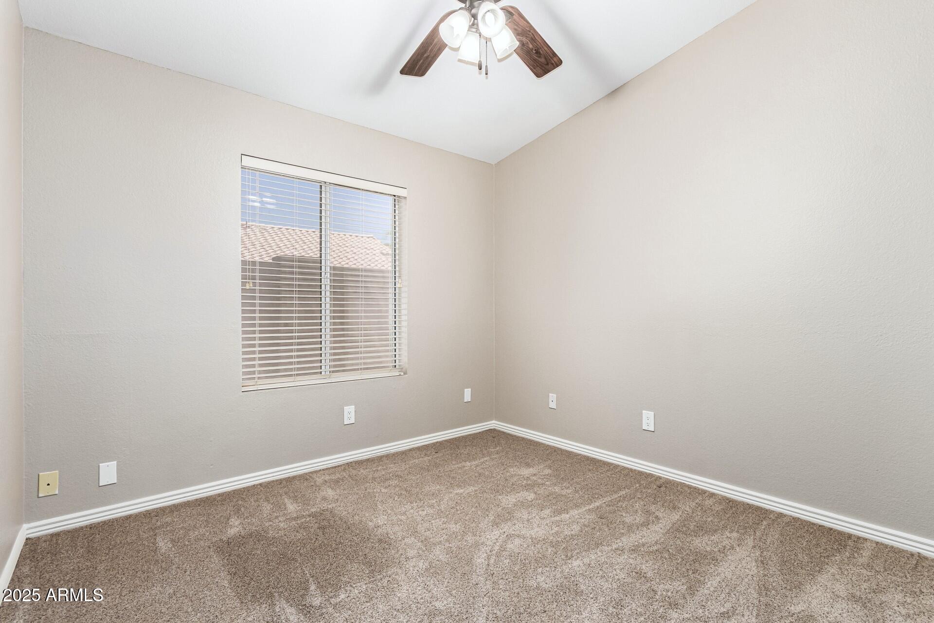 6241 W BLACKHAWK Drive