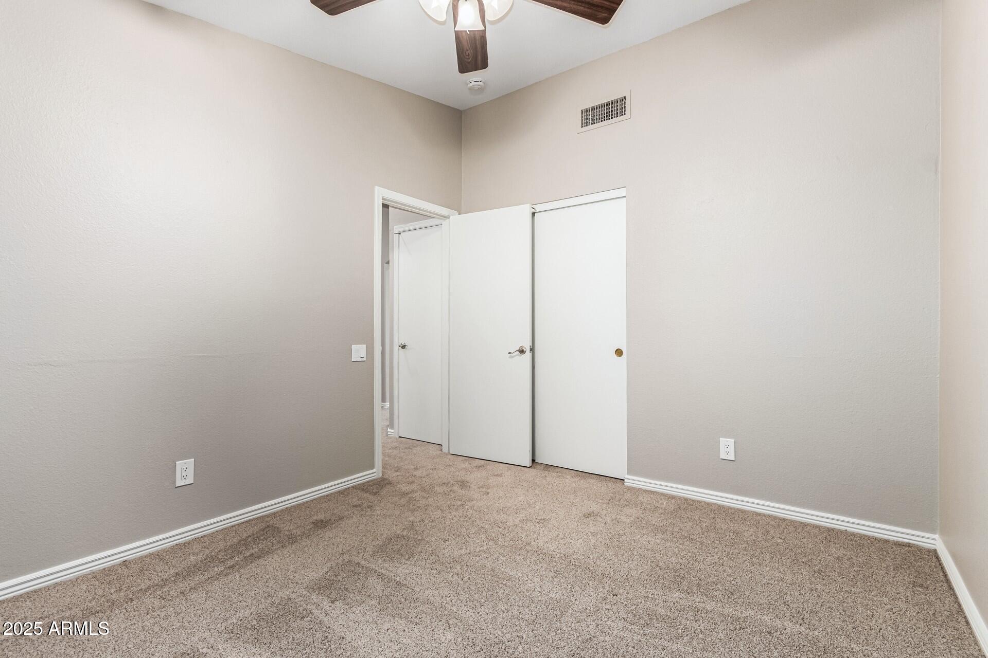 6241 W BLACKHAWK Drive