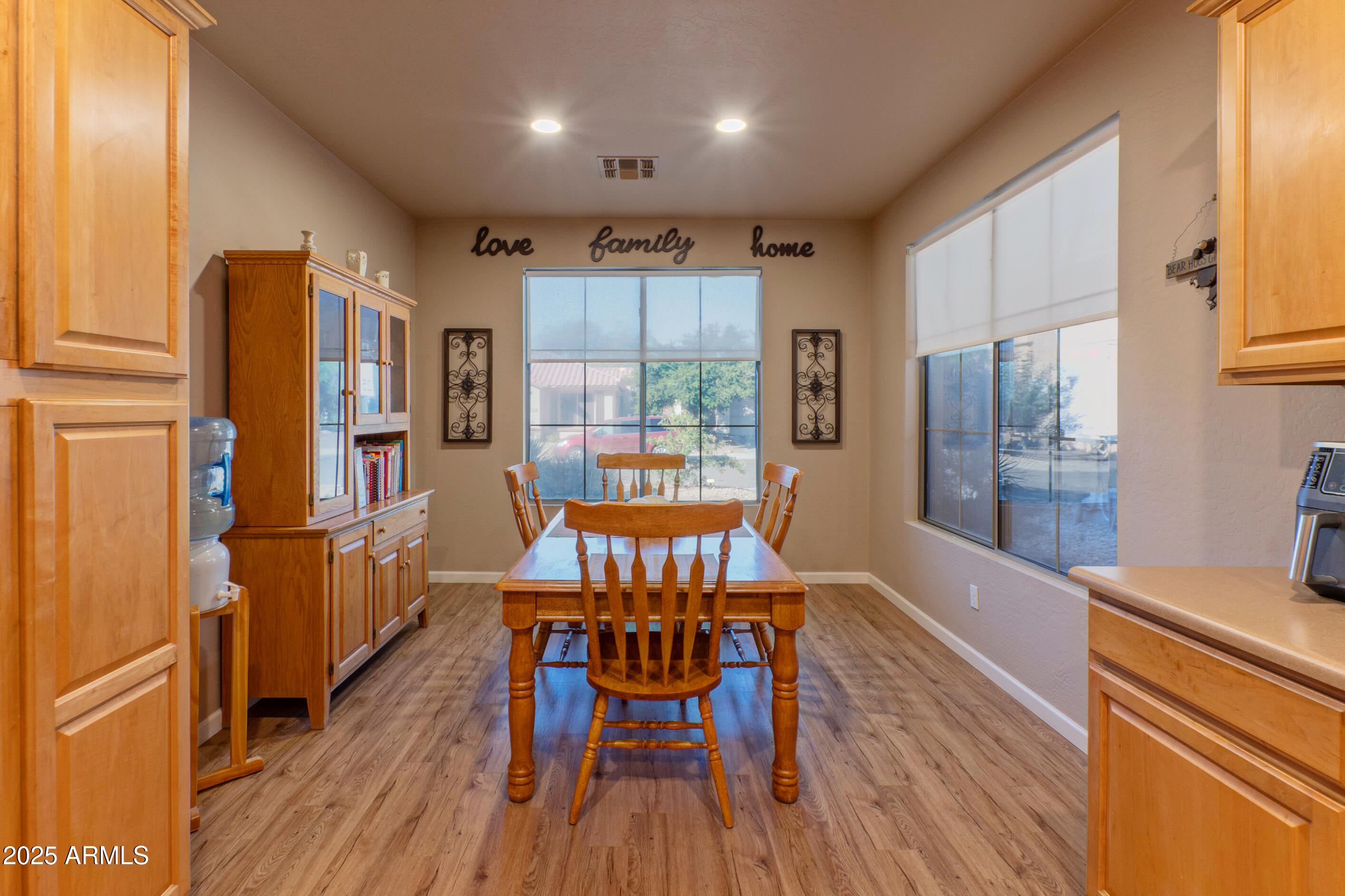 41019 N IRON HORSE Way