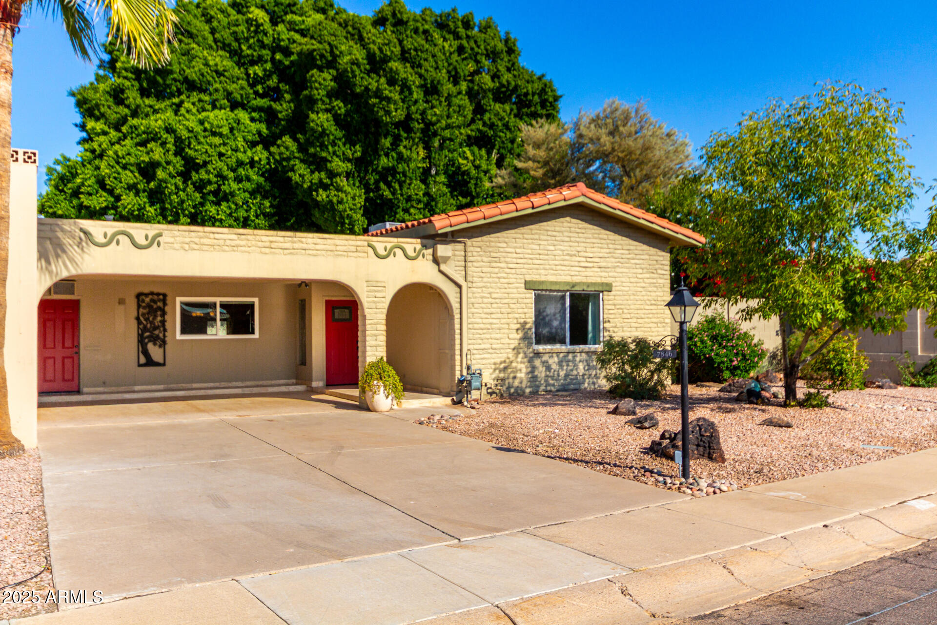 7846 E NORTHLAND Drive