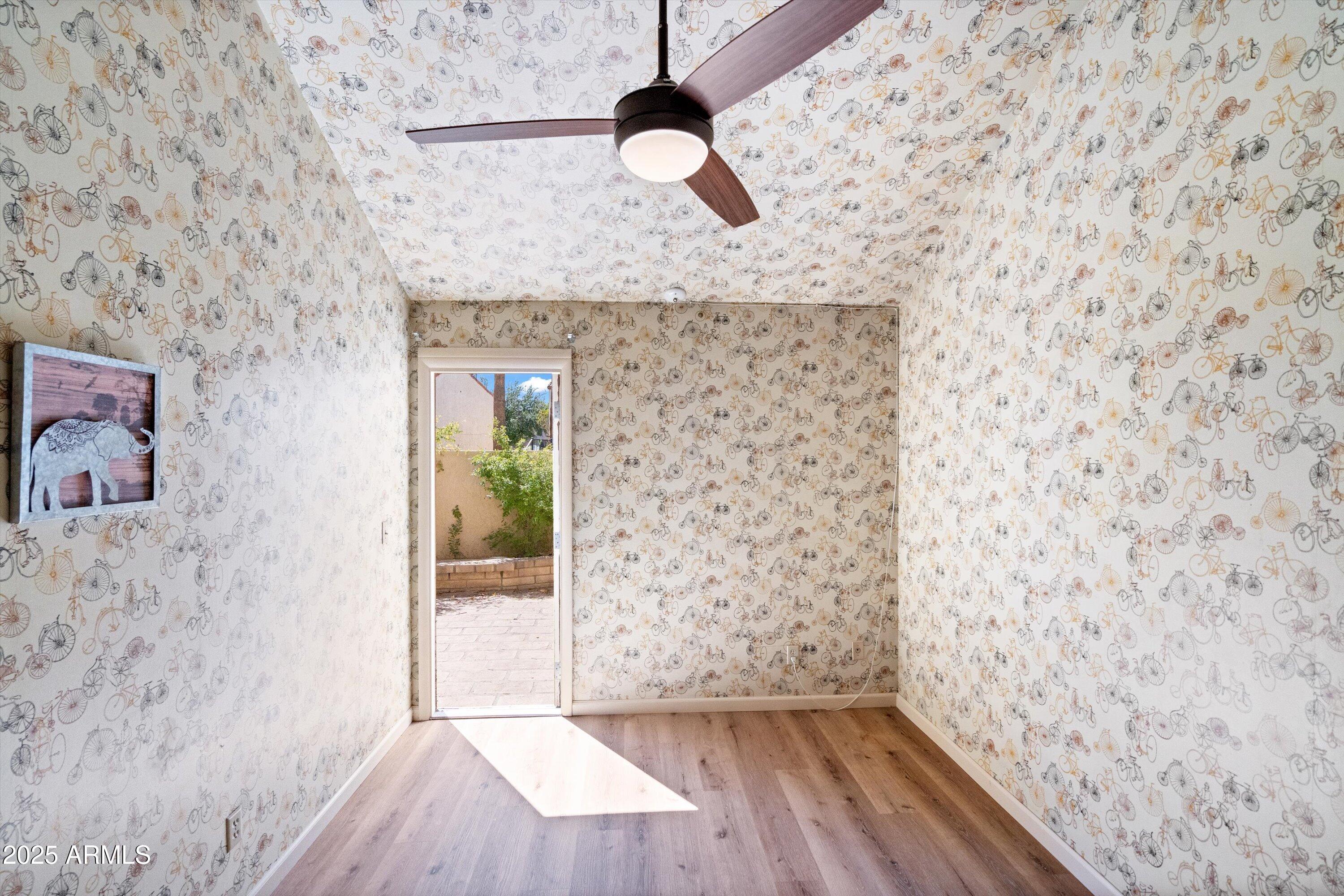 6533 N 7TH Avenue 34