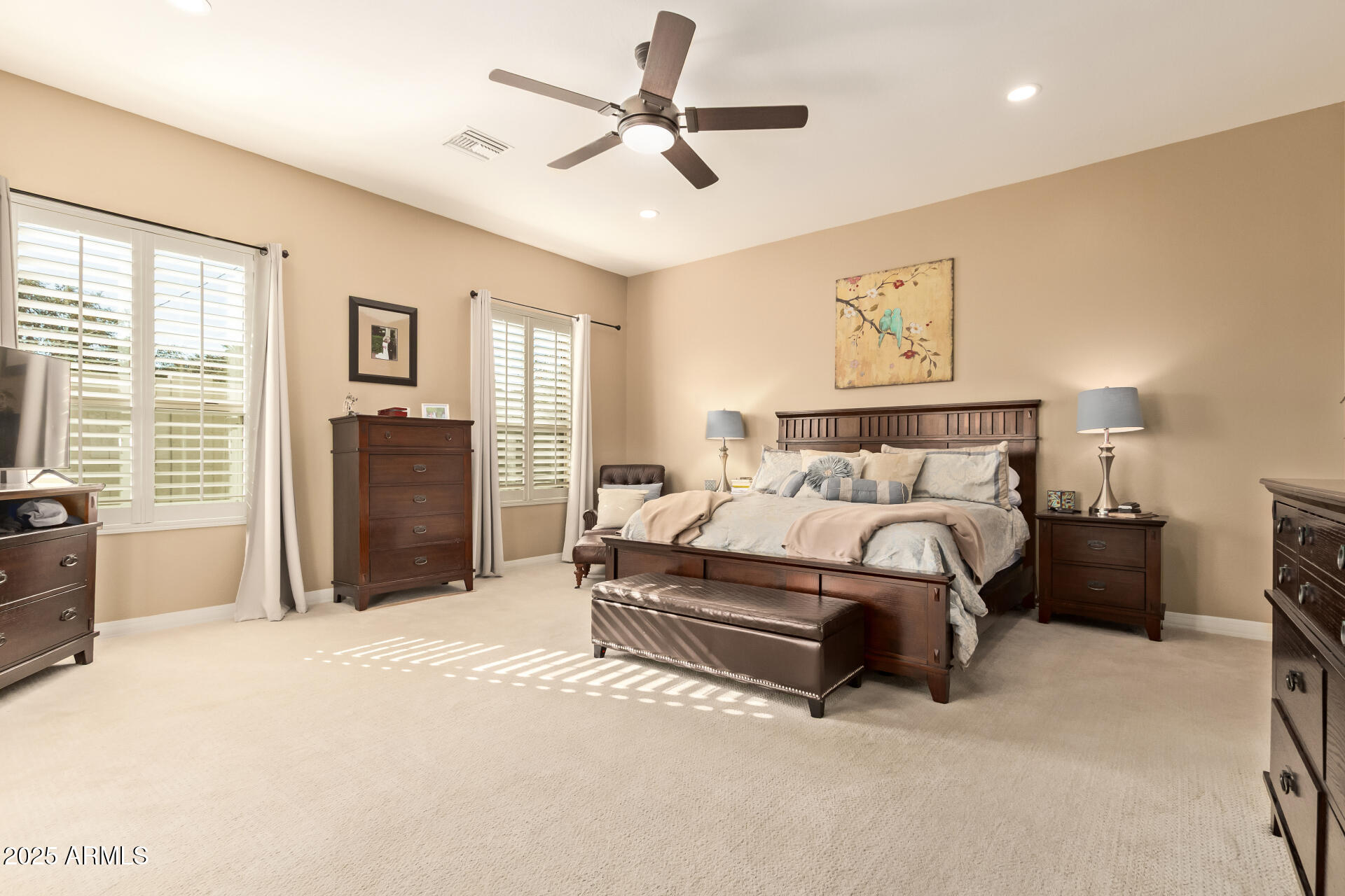 4217 E Edgemont Avenue