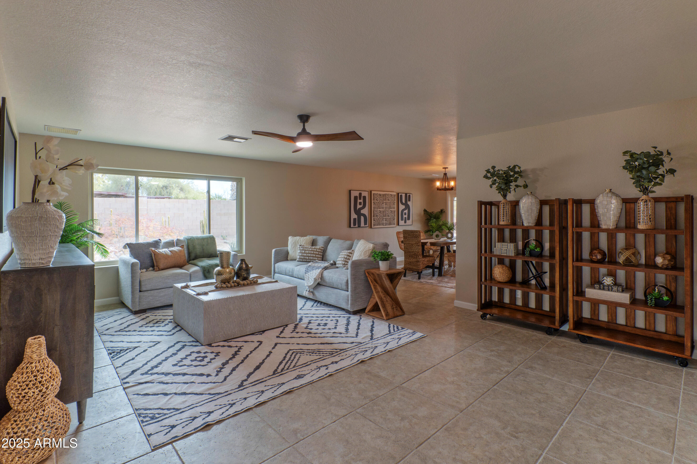 5911 E PEAK VIEW Road