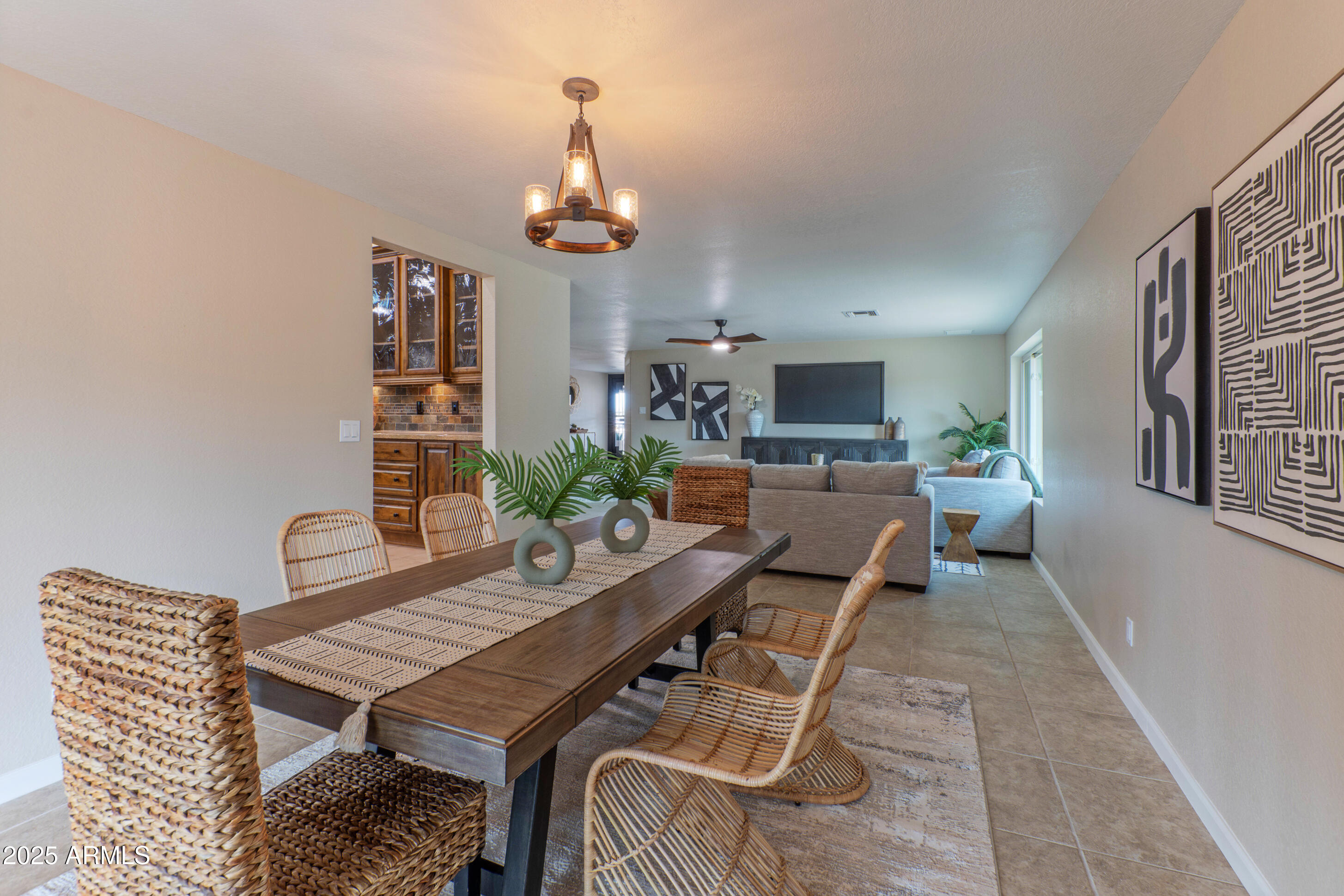 5911 E PEAK VIEW Road