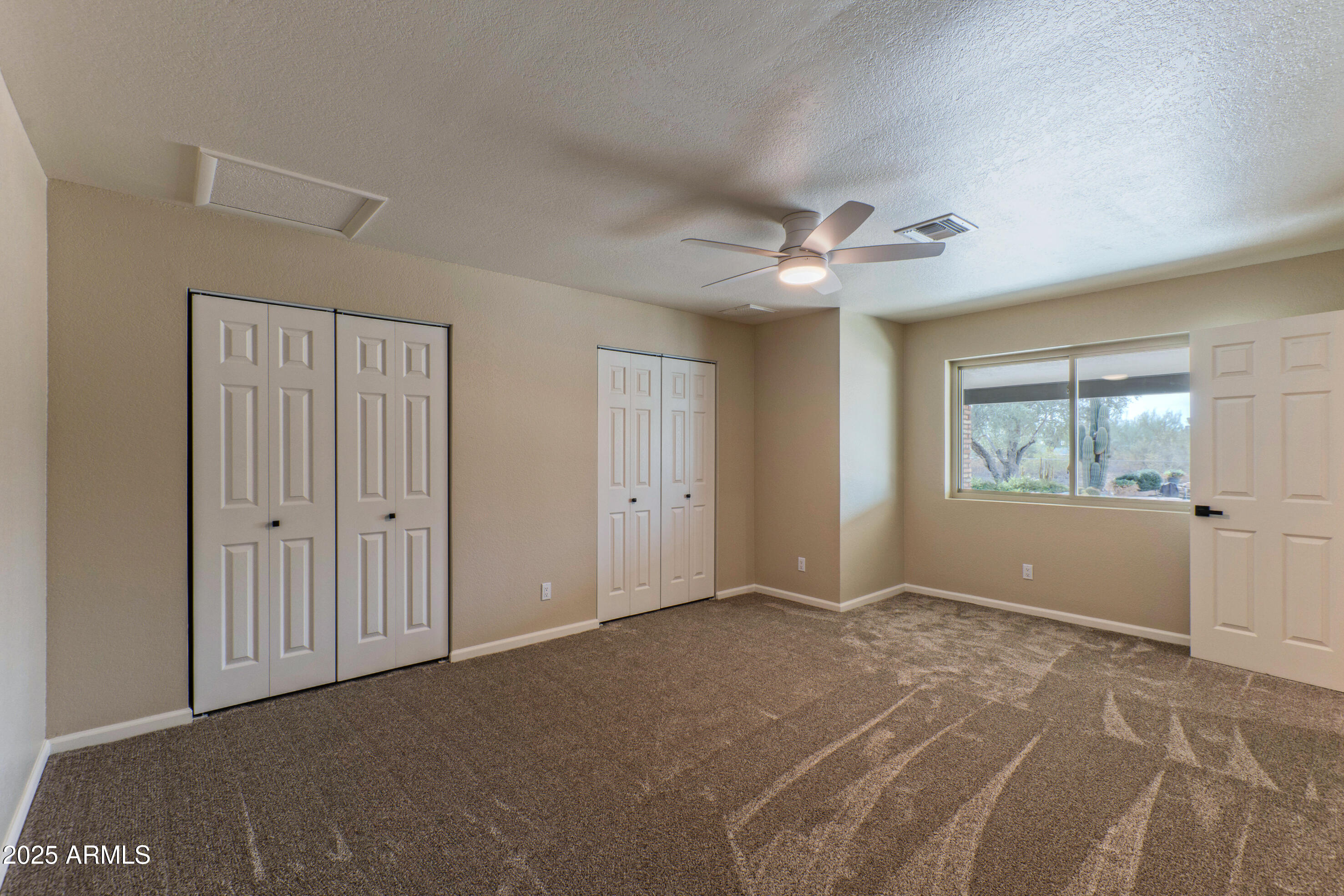 5911 E PEAK VIEW Road