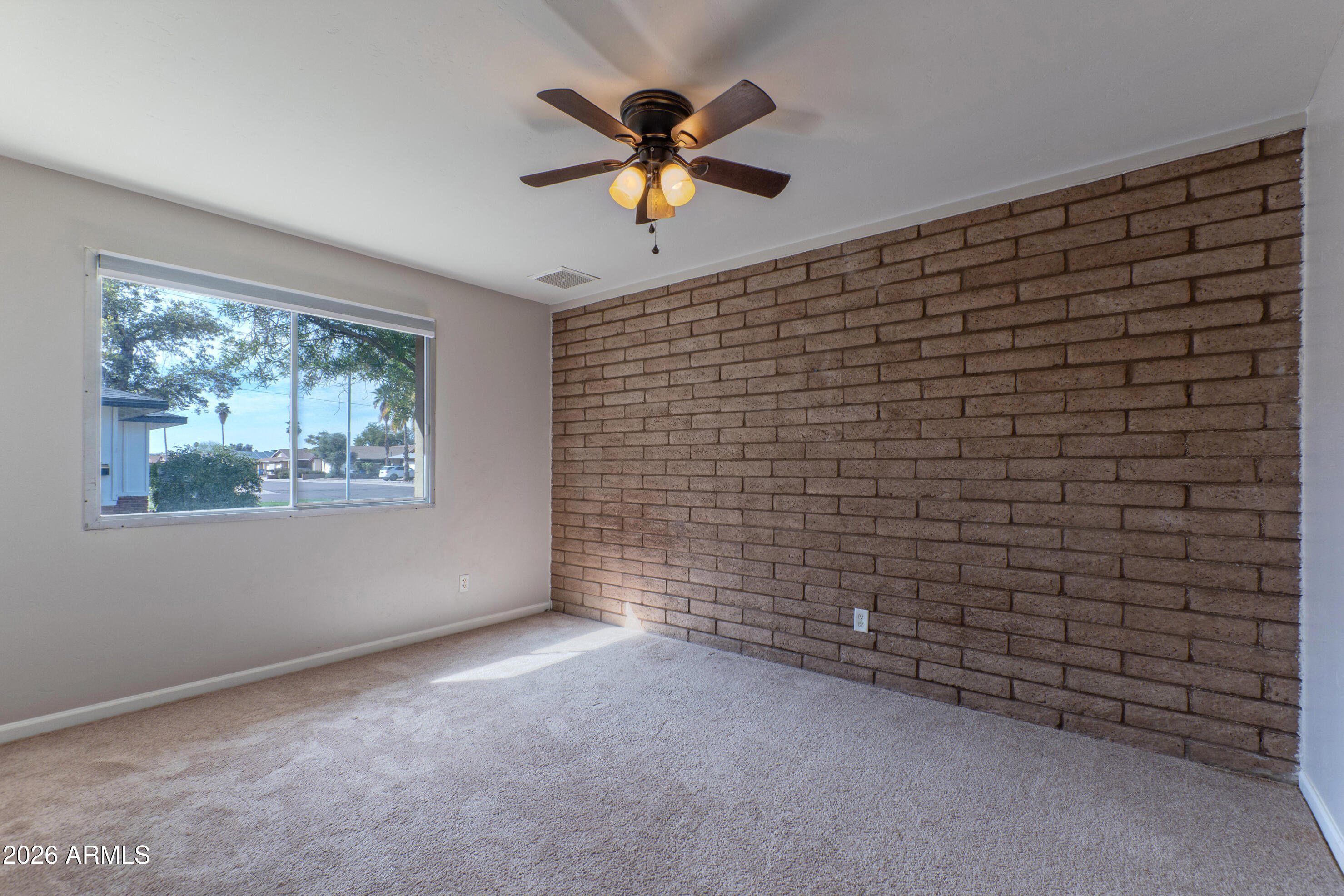 1611 E El Parque Drive