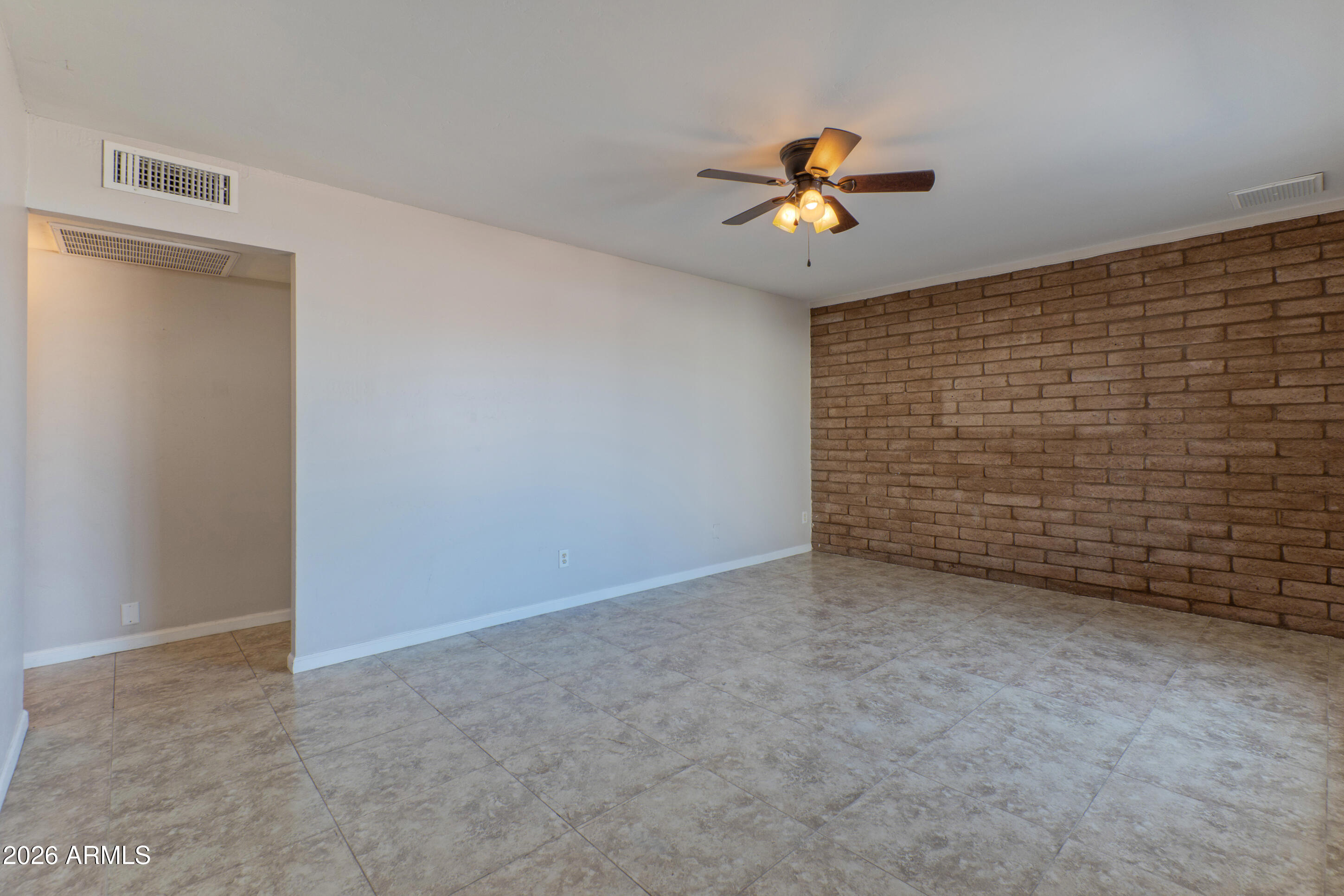 1611 E El Parque Drive