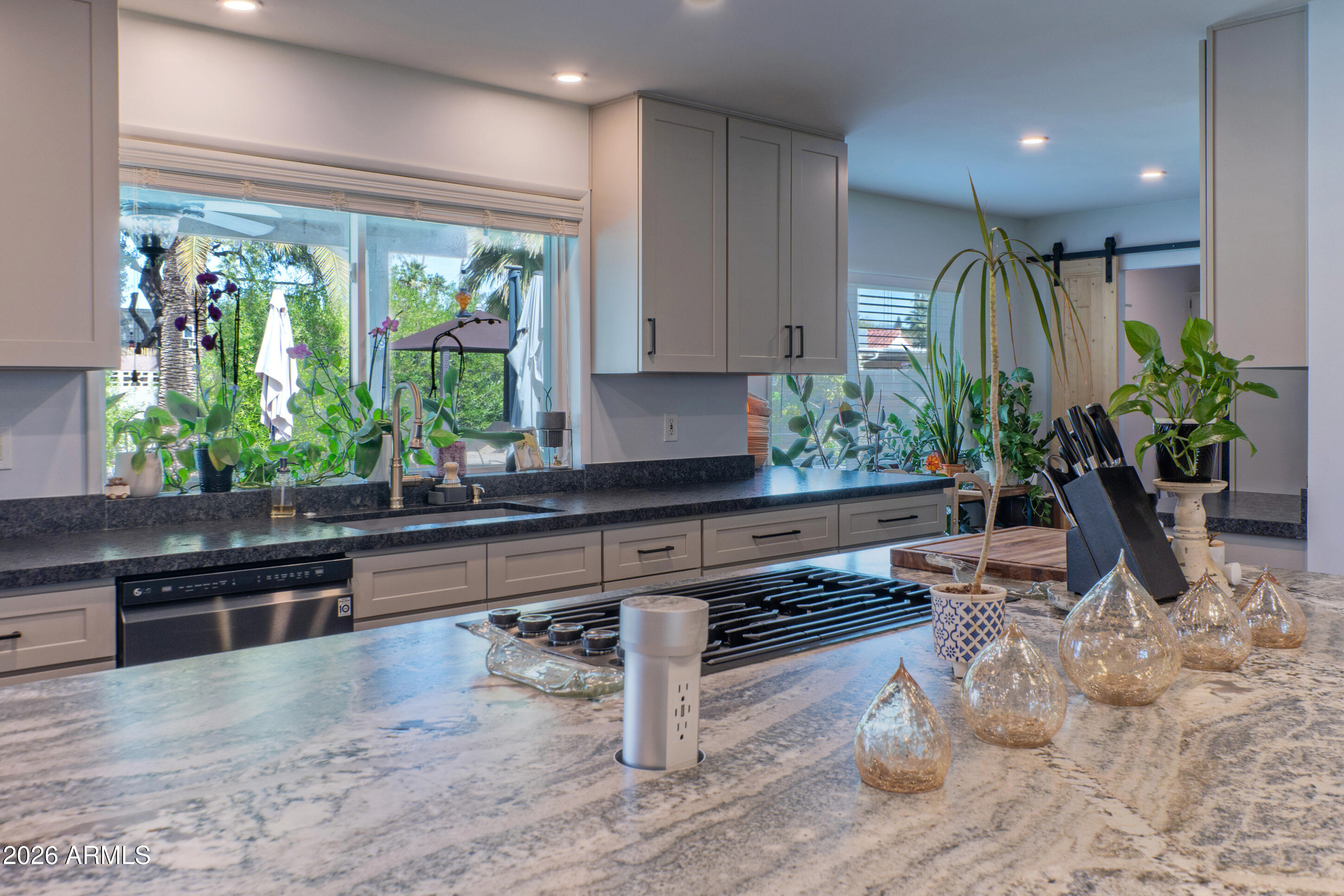 6448 E VOLTAIRE Avenue