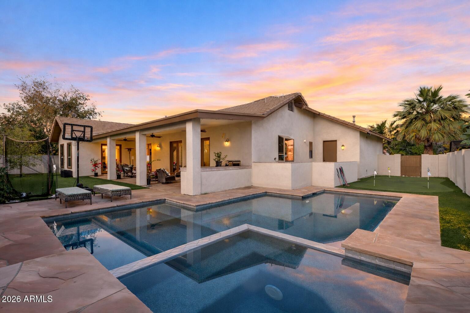 4217 E EDGEMONT Avenue