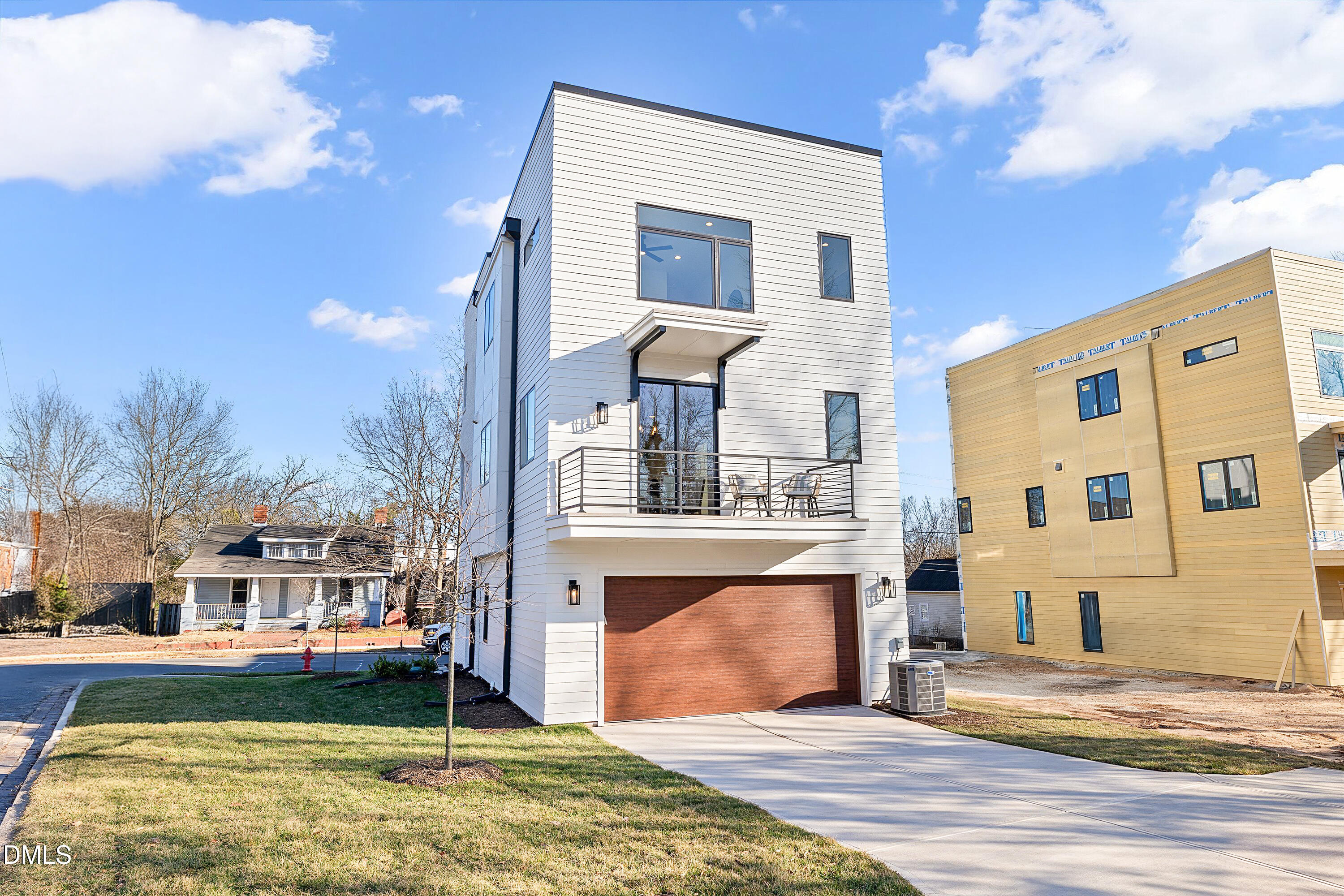 813 N Roxboro Street