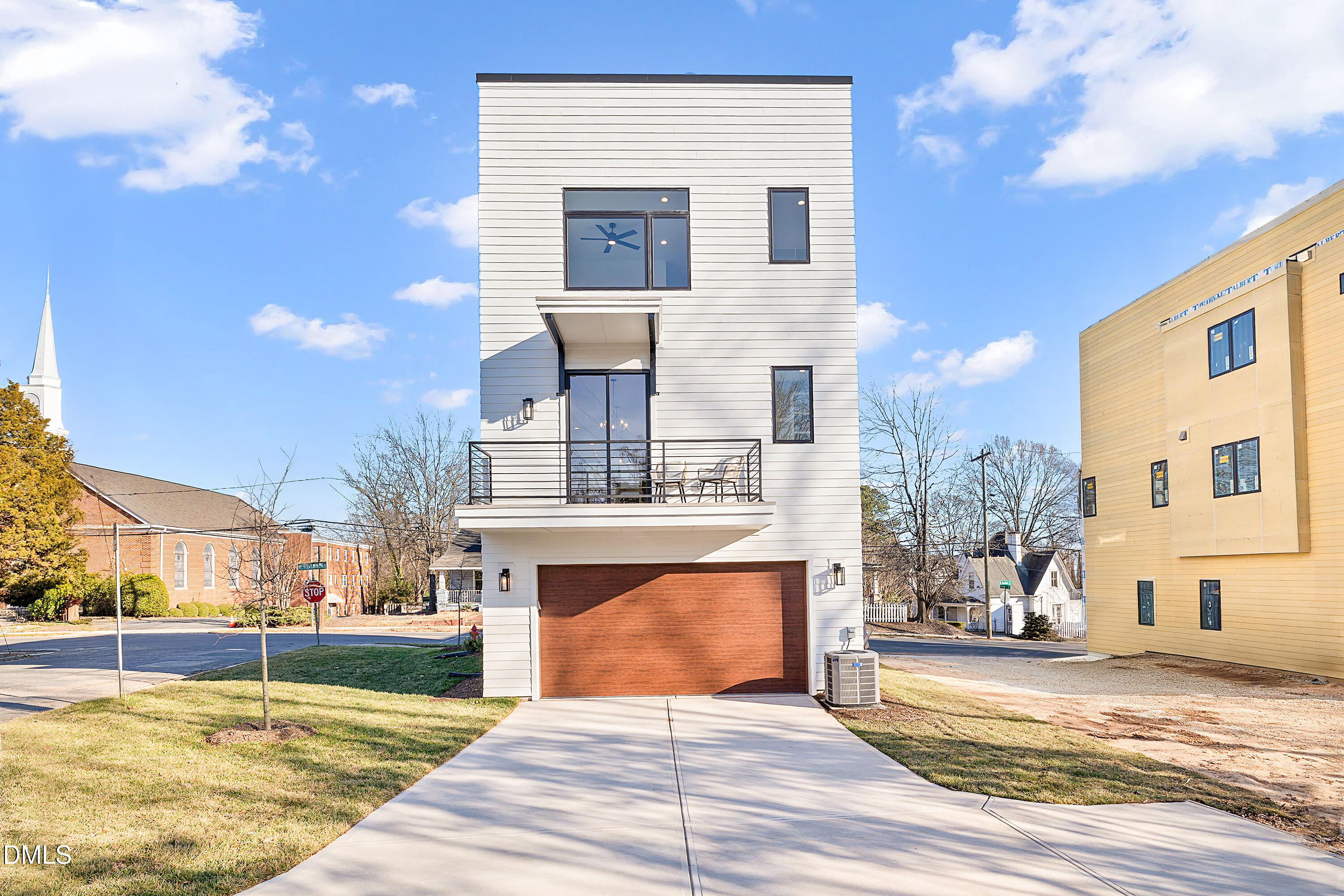 813 N Roxboro Street