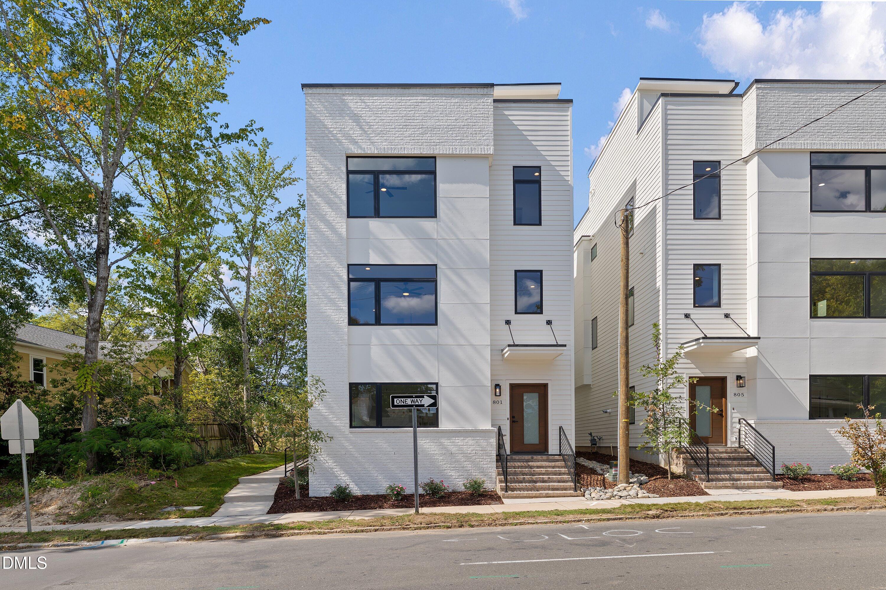 801 N Roxboro Street