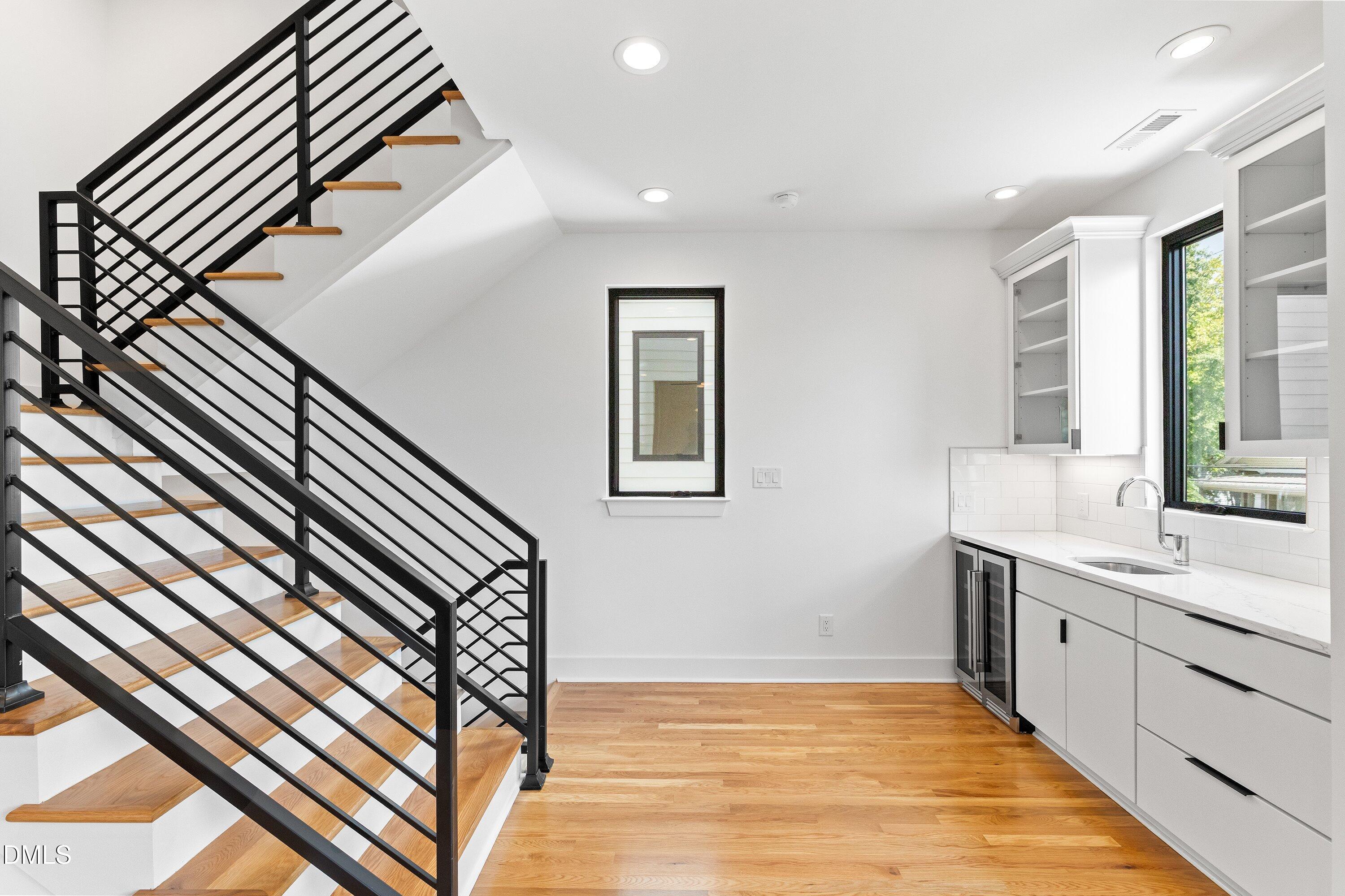 801 N Roxboro Street