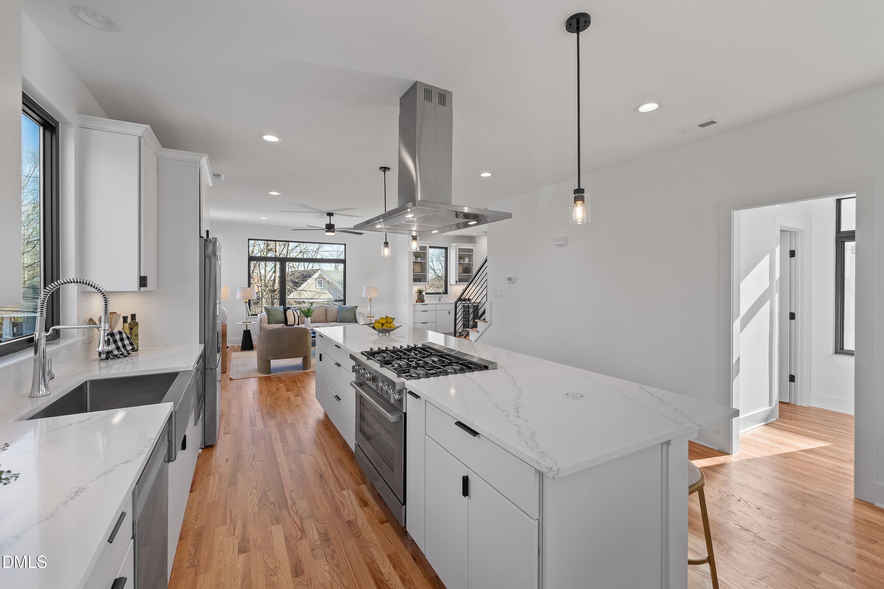 813 N Roxboro Street