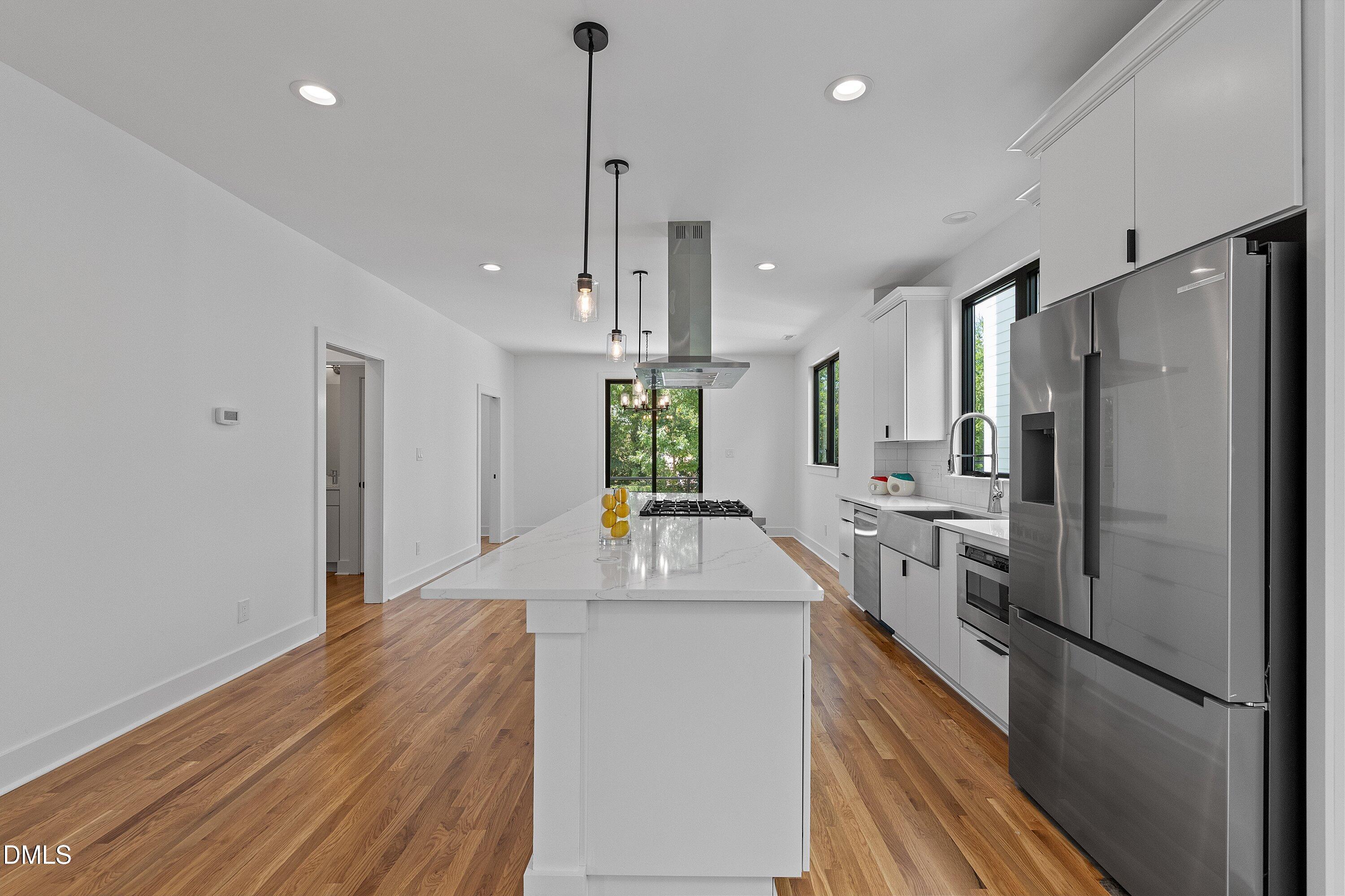 805 N Roxboro Street